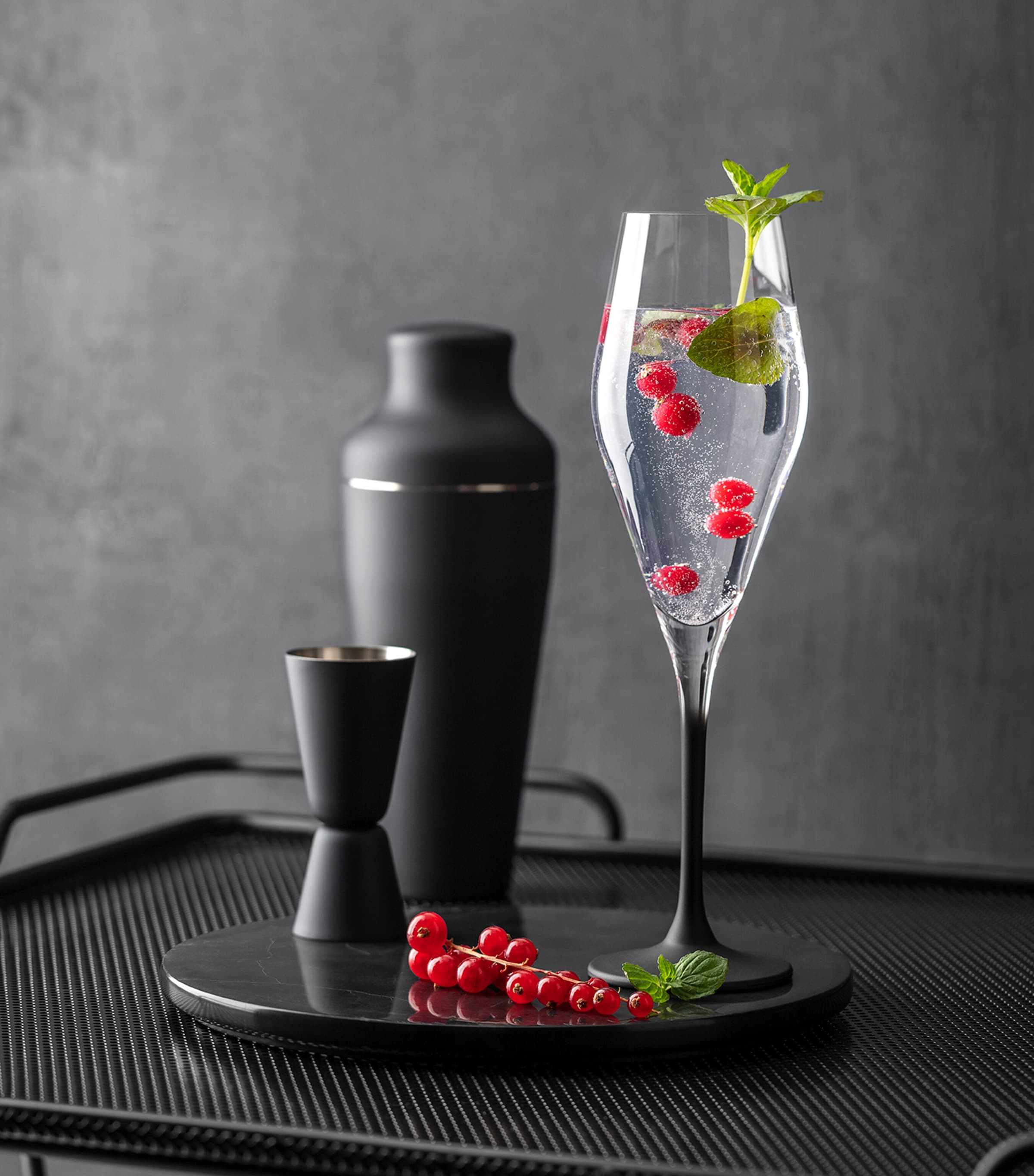 Set of 4 Manufacture Rock Champagne Flutes (260ml) CLEAR Image 3