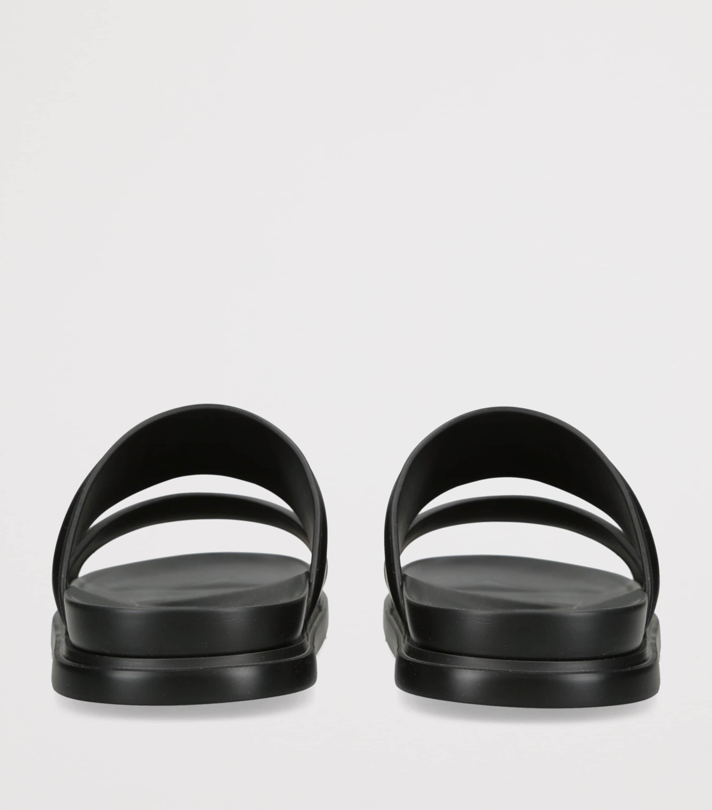 Salvatore Ferragamo Leather Gancini Sandals Black Image 4