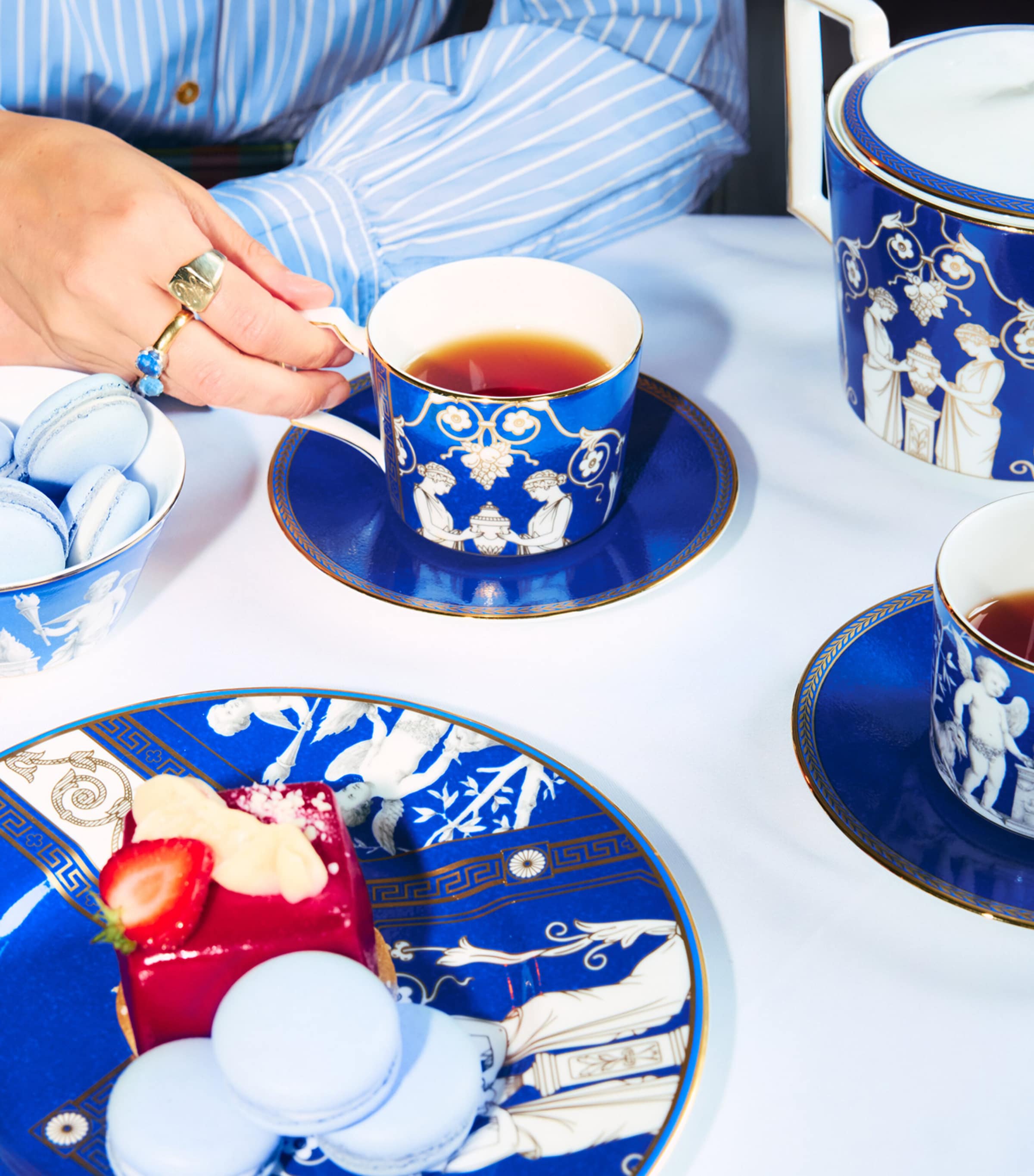 Renaissance Teacup and Saucer BLUE Image 2