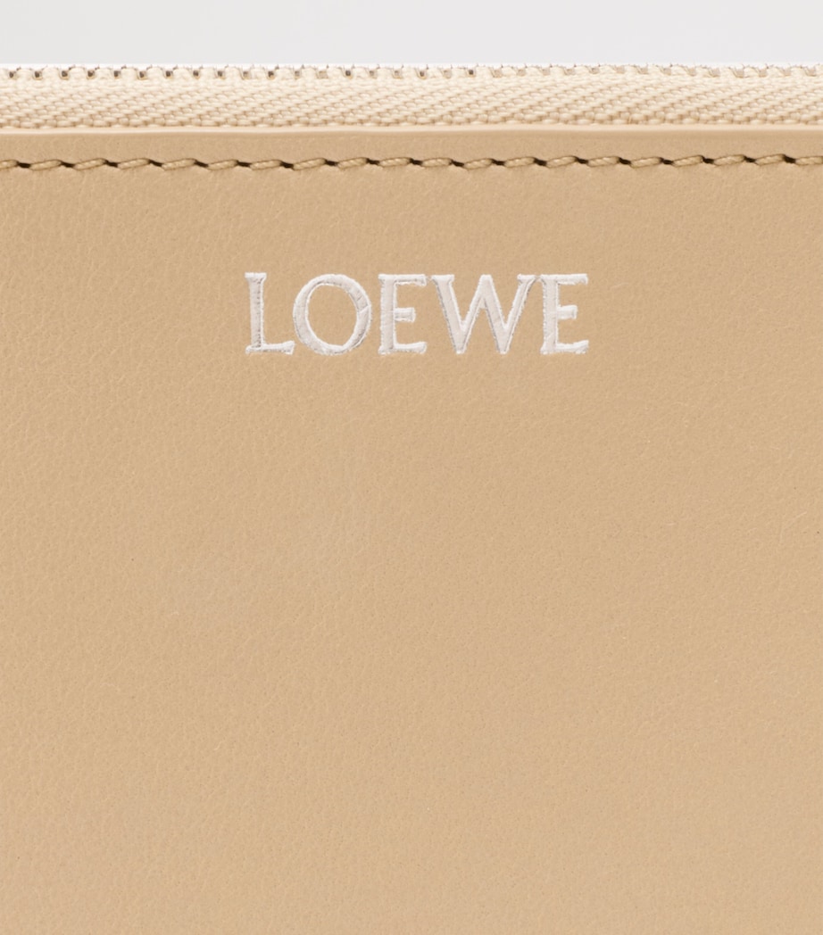 LOEWE Leather Knot Card Holder Beige/lemon Image 4