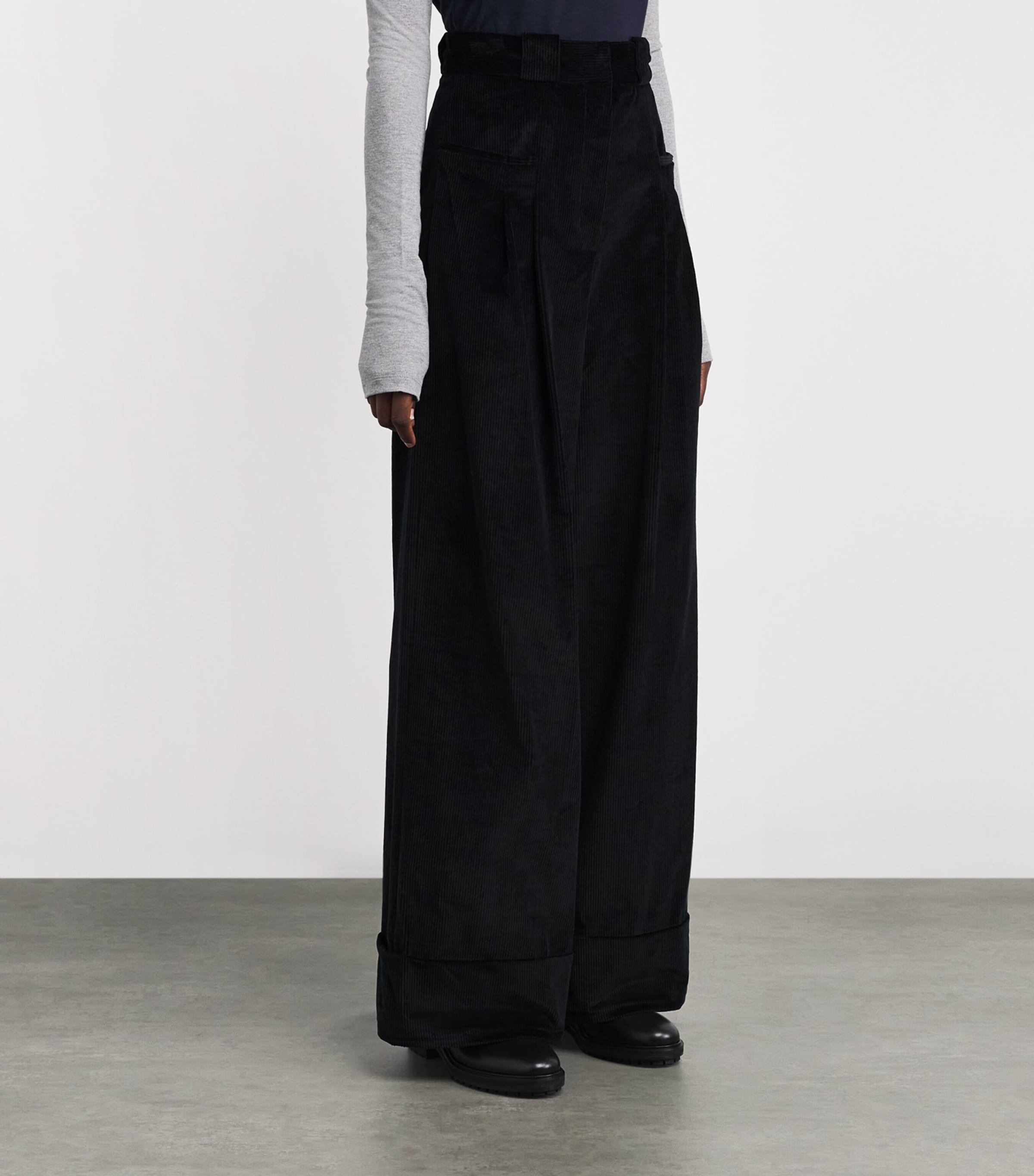 Corduroy Wide-Leg Tailored Trousers BLACK Image 3