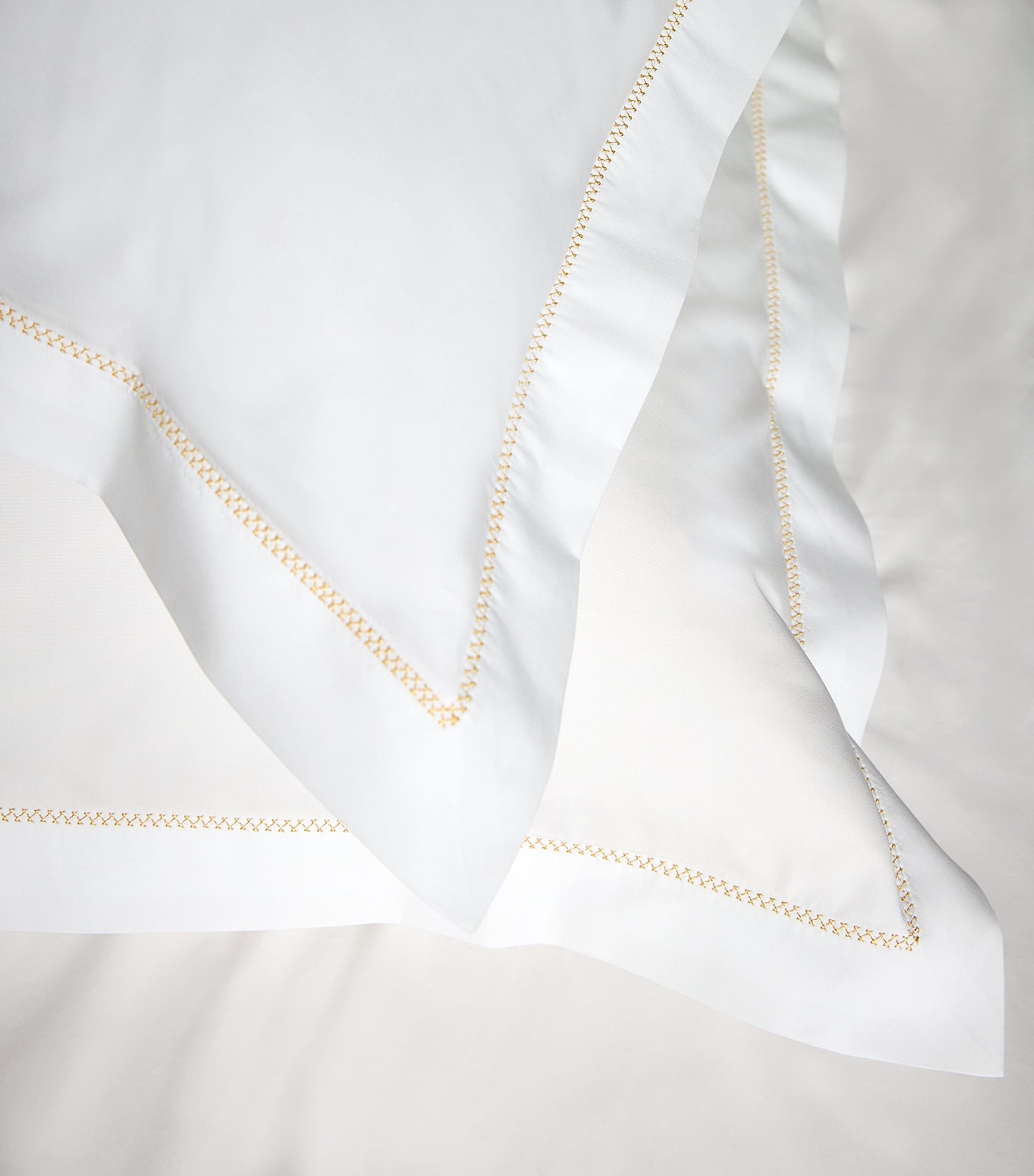 Celso De Lemos Ivy Super King Flat Sheet (270cm x 300cm) Gold Image 6