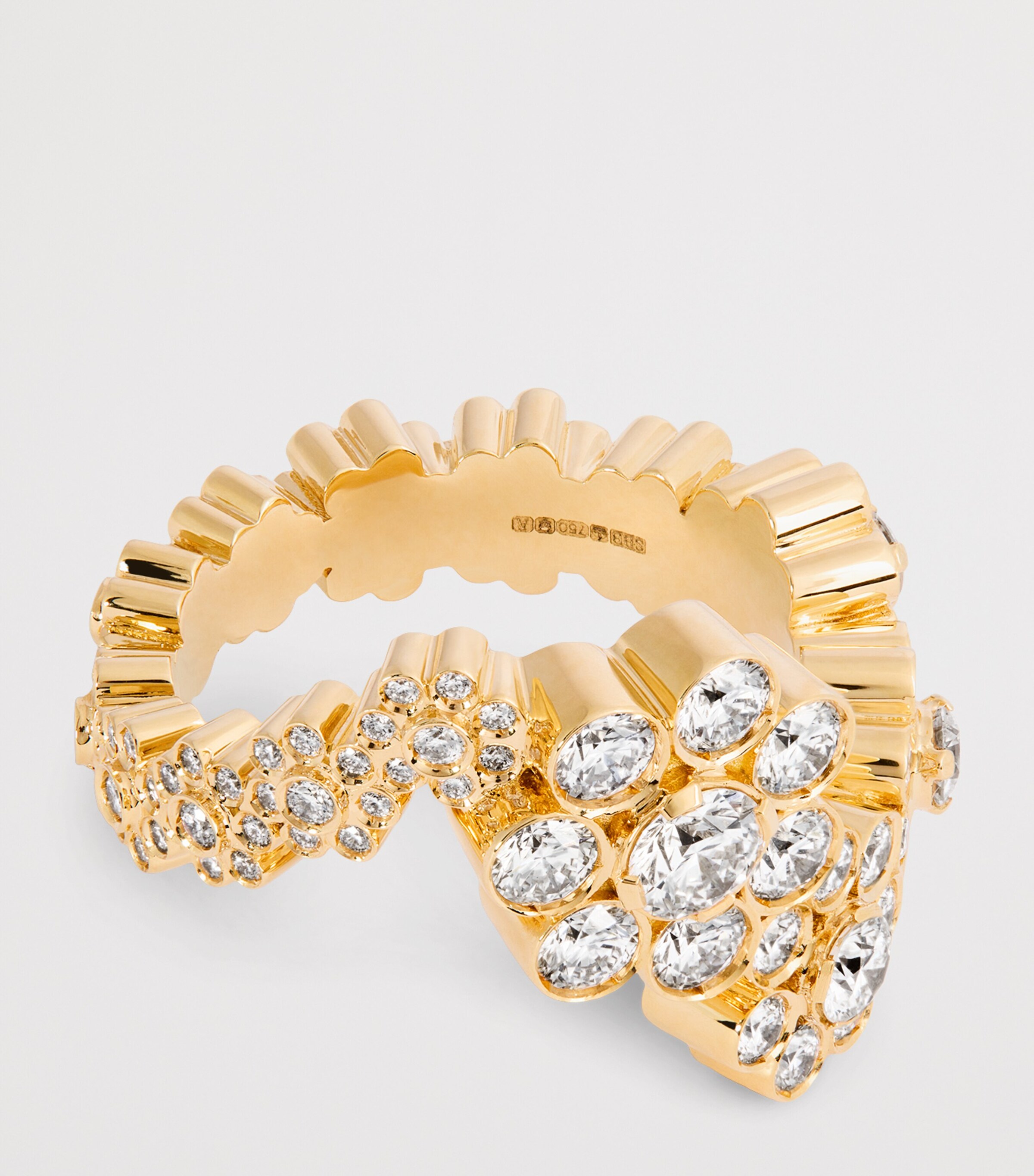 Sophie Bille Brahe Yellow Gold and Diamond Ocean de Fleurs Ring Yellow Gold Image 4