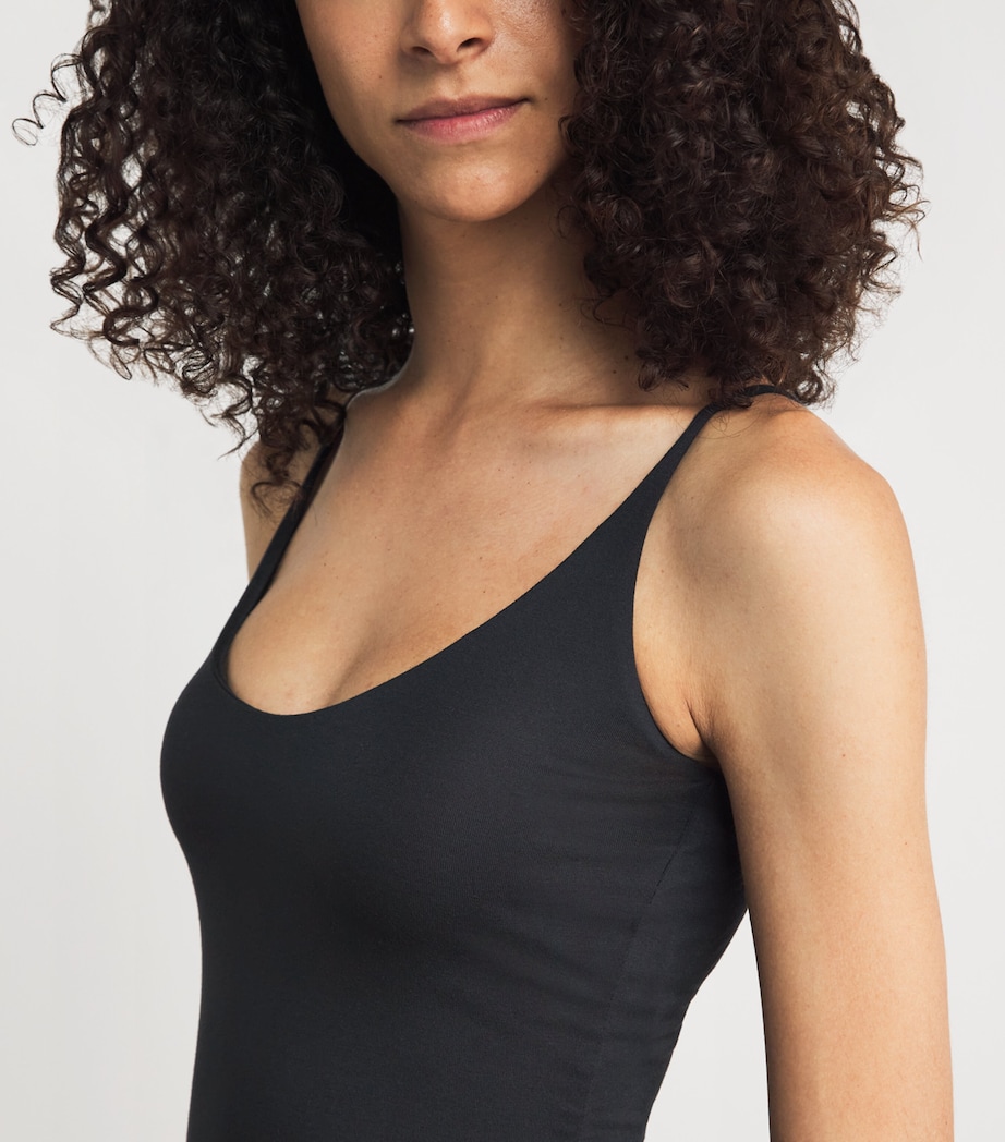 Skims Womens Smooth Layers Cami Top Obsidian Image 3