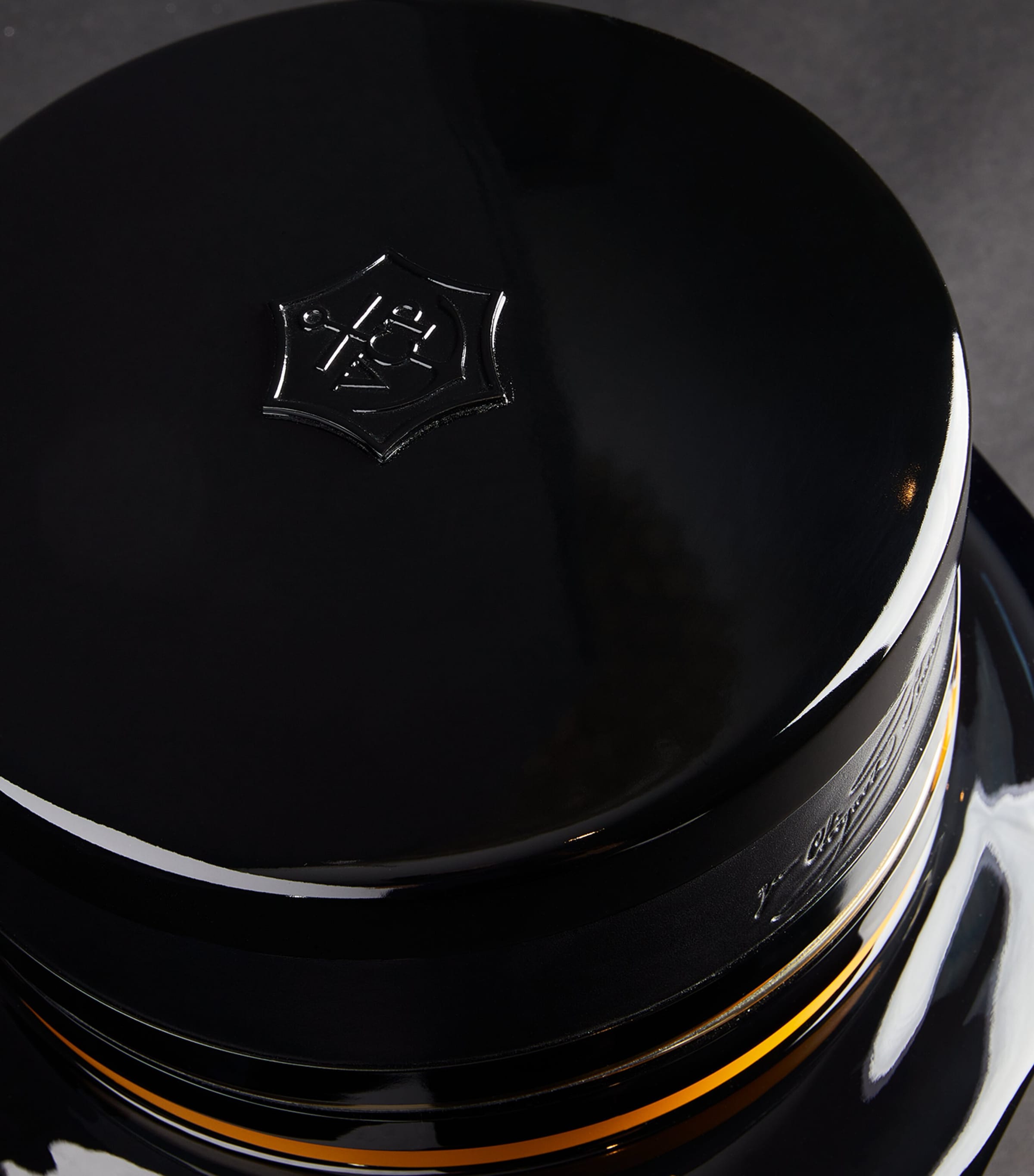 x Baccarat La Grande Dame Inkwell Champagne Case (6 x 75cl) - Champagne, France NO COLOUR Image 13