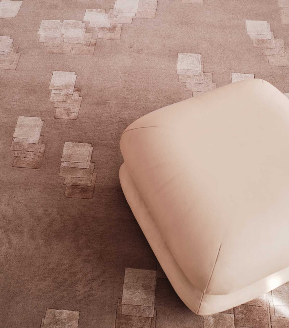 x Kelly Wearstler Runa Clay Rug (2.74m x 1.83m) BROWN Image 4