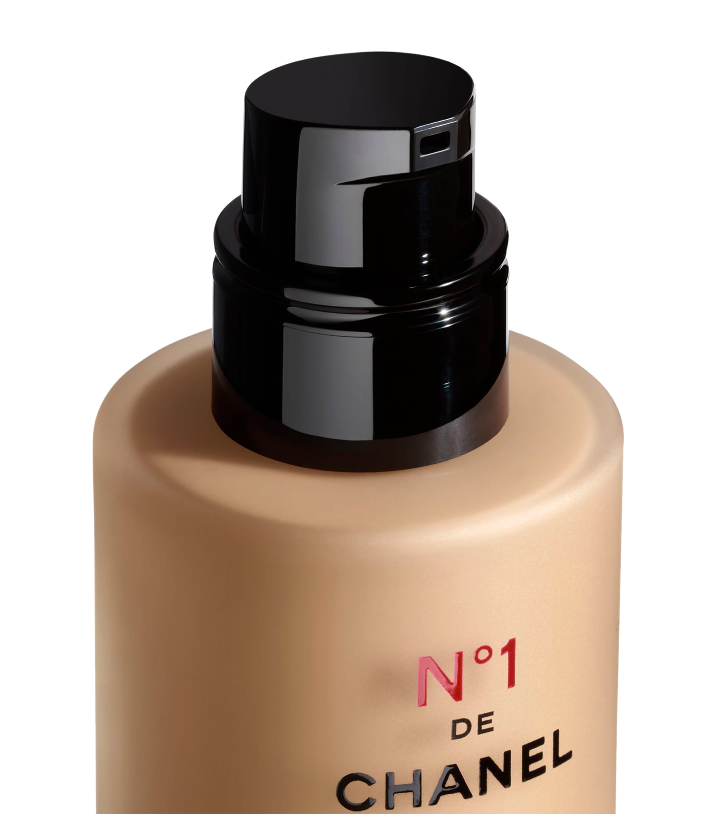 N°1 DE CHANEL Revitalizing Foundation BD51 Image 2
