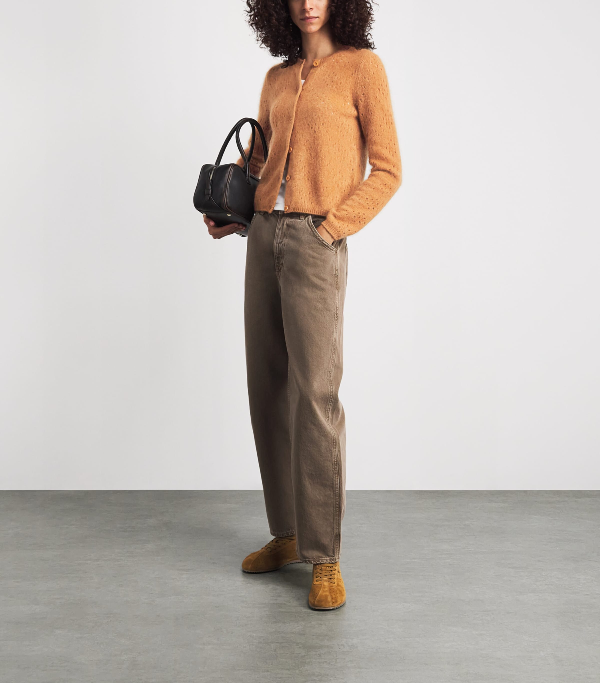 FRAME Womens Wool-Cashmere Airy Teddy Cardigan Camel Image 2