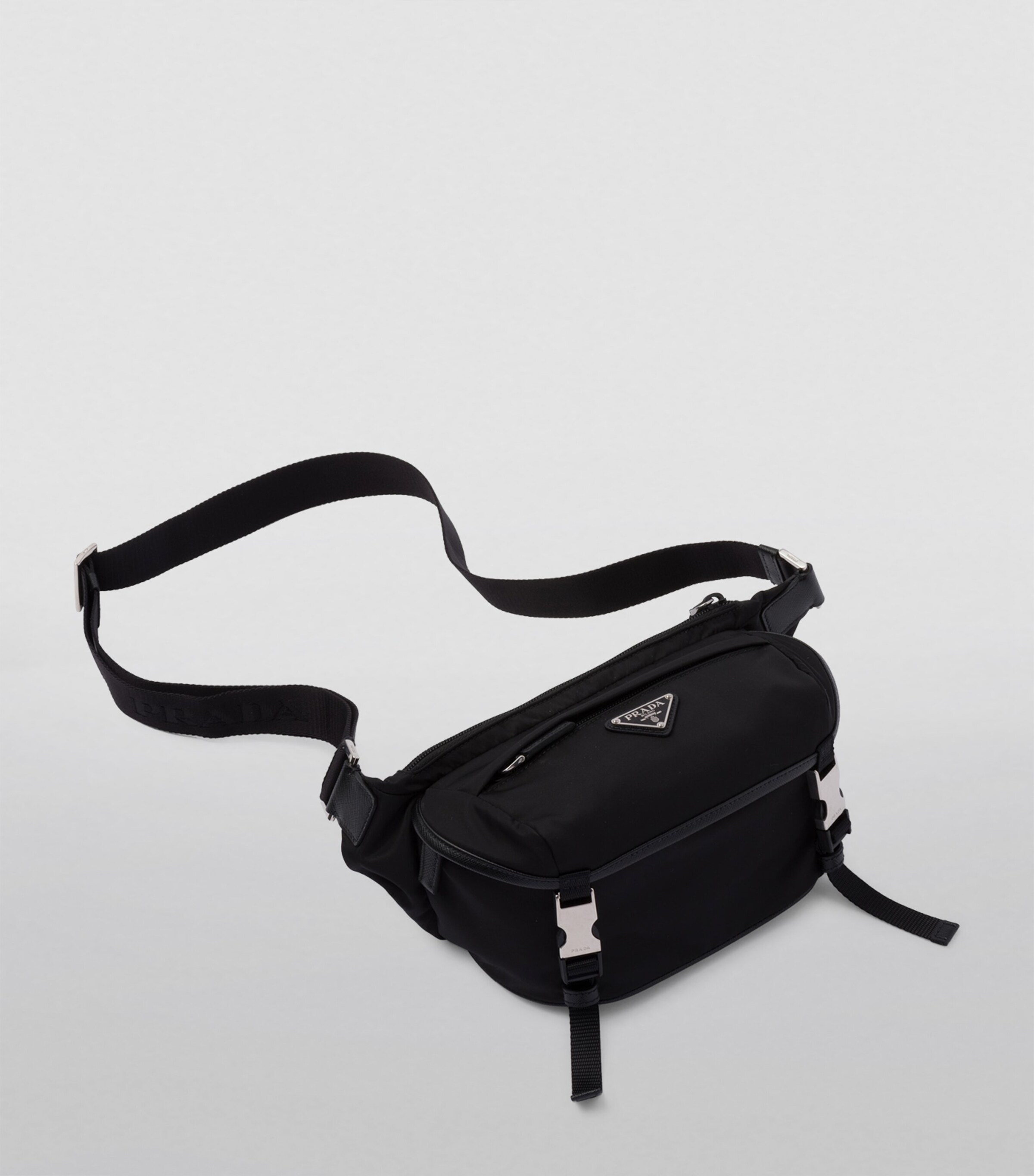 Re-Nylon Shoulder Bag F0002 Image 4
