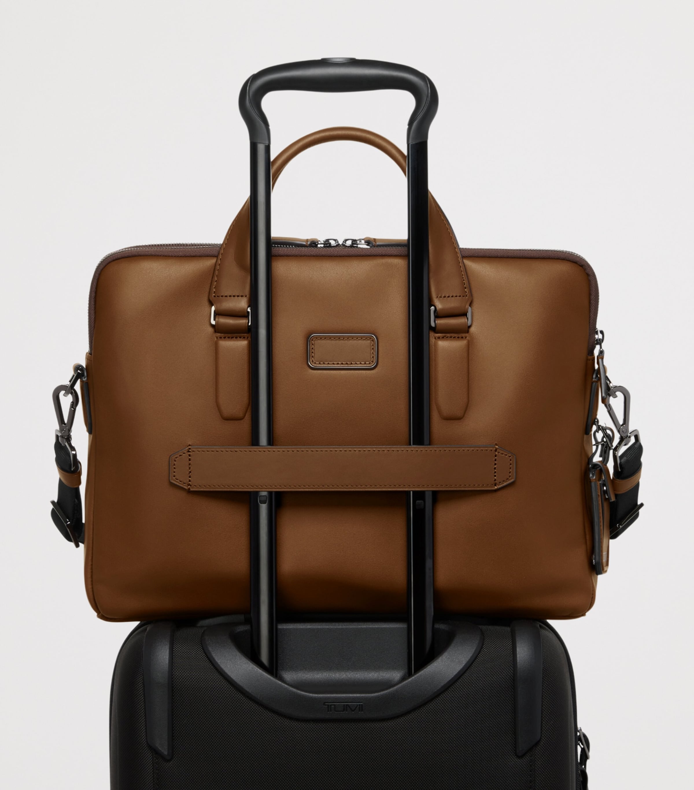 Tumi Leather Harrison Briefcase Cognac Bombe Image 3
