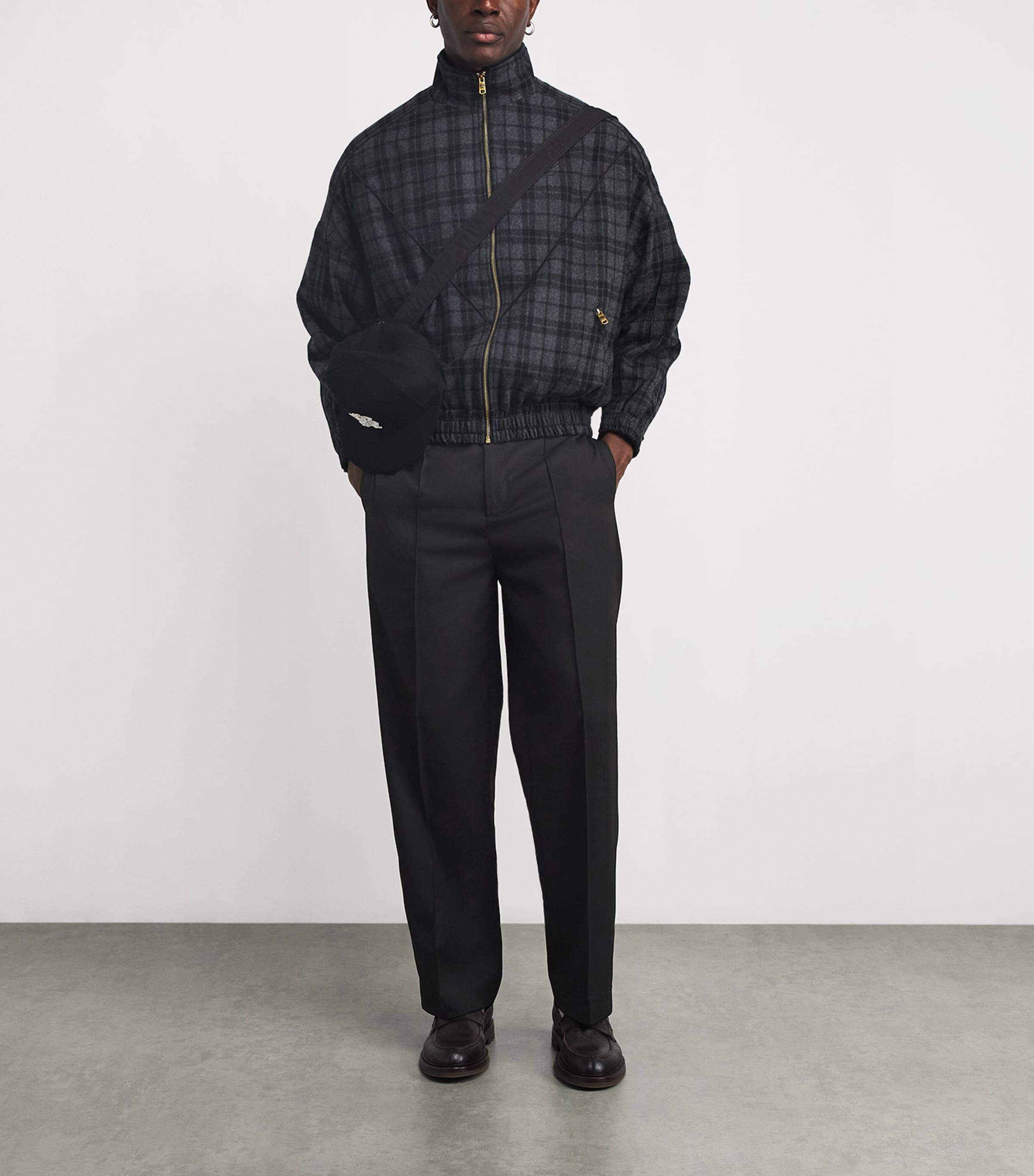 Everyday Wide-Leg Pleated Trousers BLACK Image 2