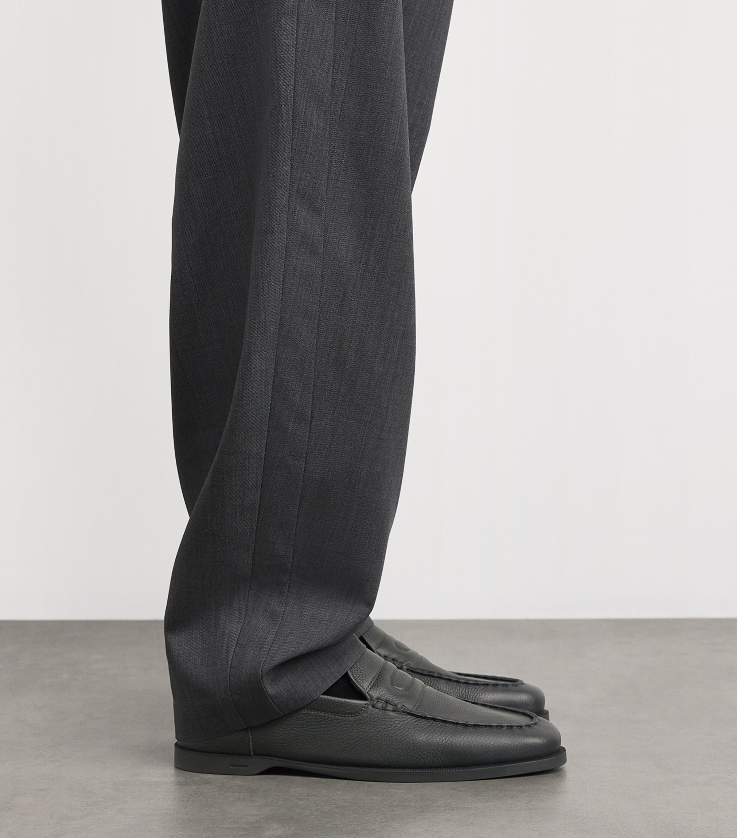 Leather Pace Loafers BLACK Image 2