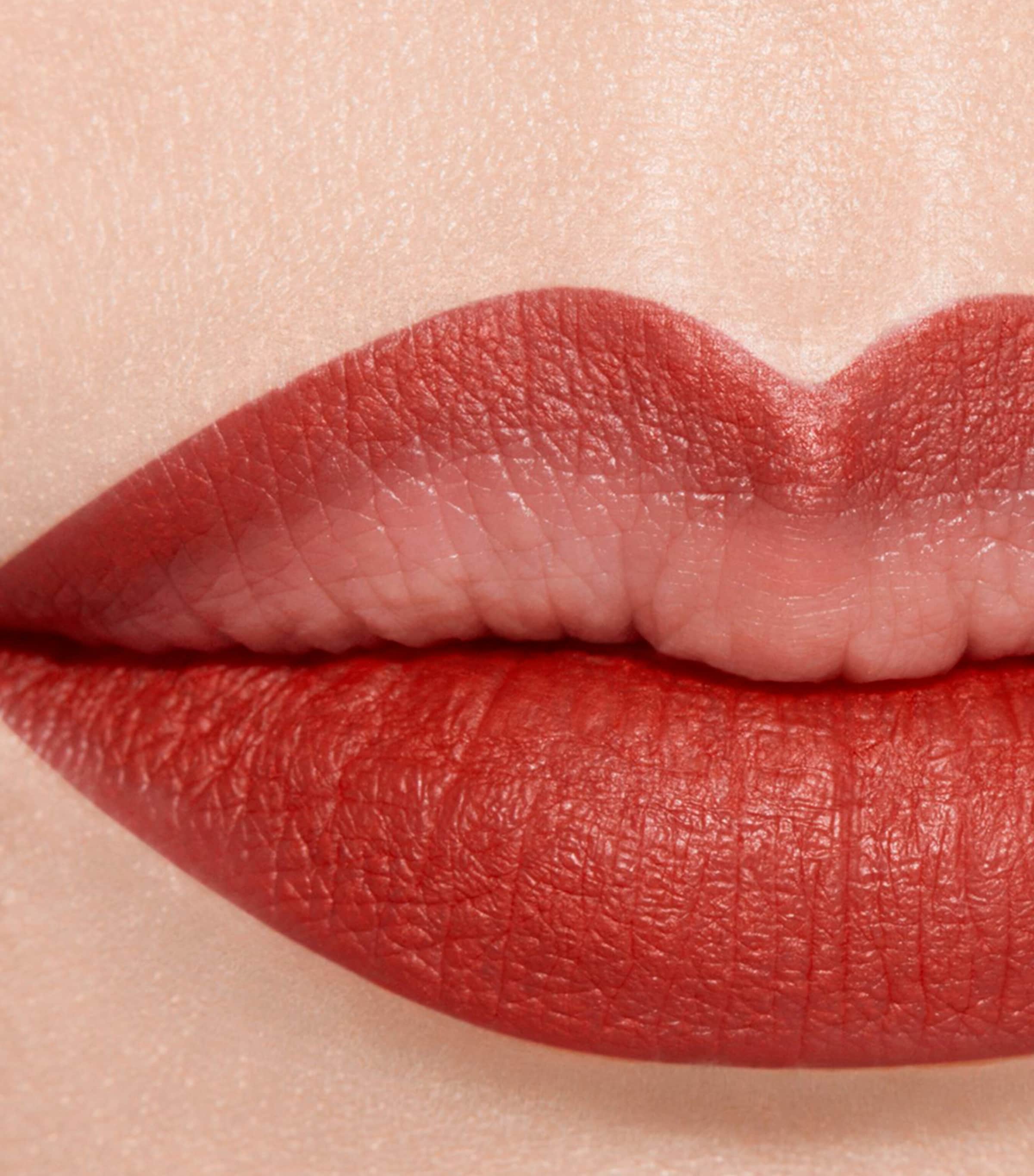CHANEL CHANEL LE CRAYON LÈVRES Precision Lip-Defining Pencil Bois De Rose Image 4