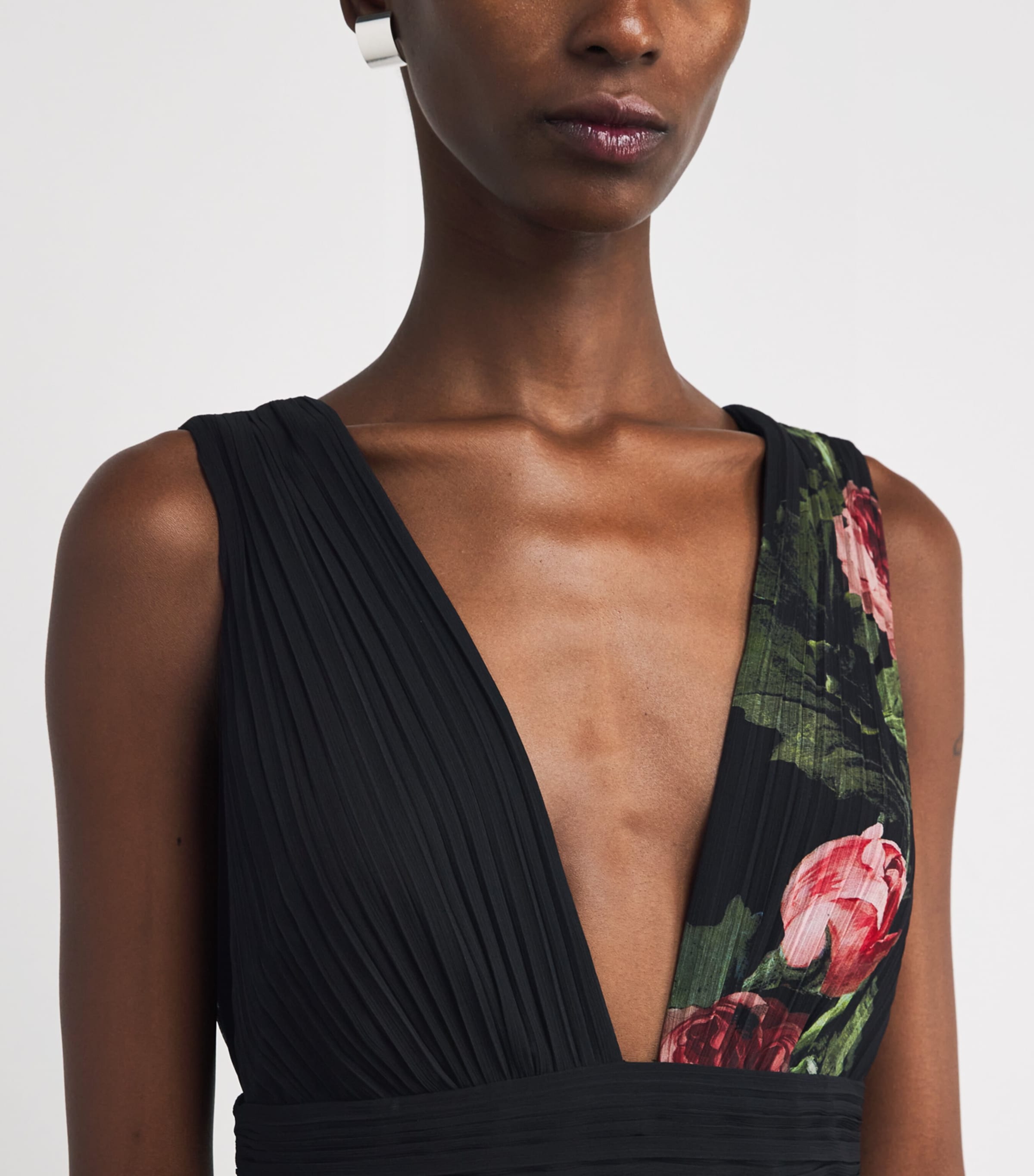 Cape-Detail Roya Gown C923 BE STILL Image 6