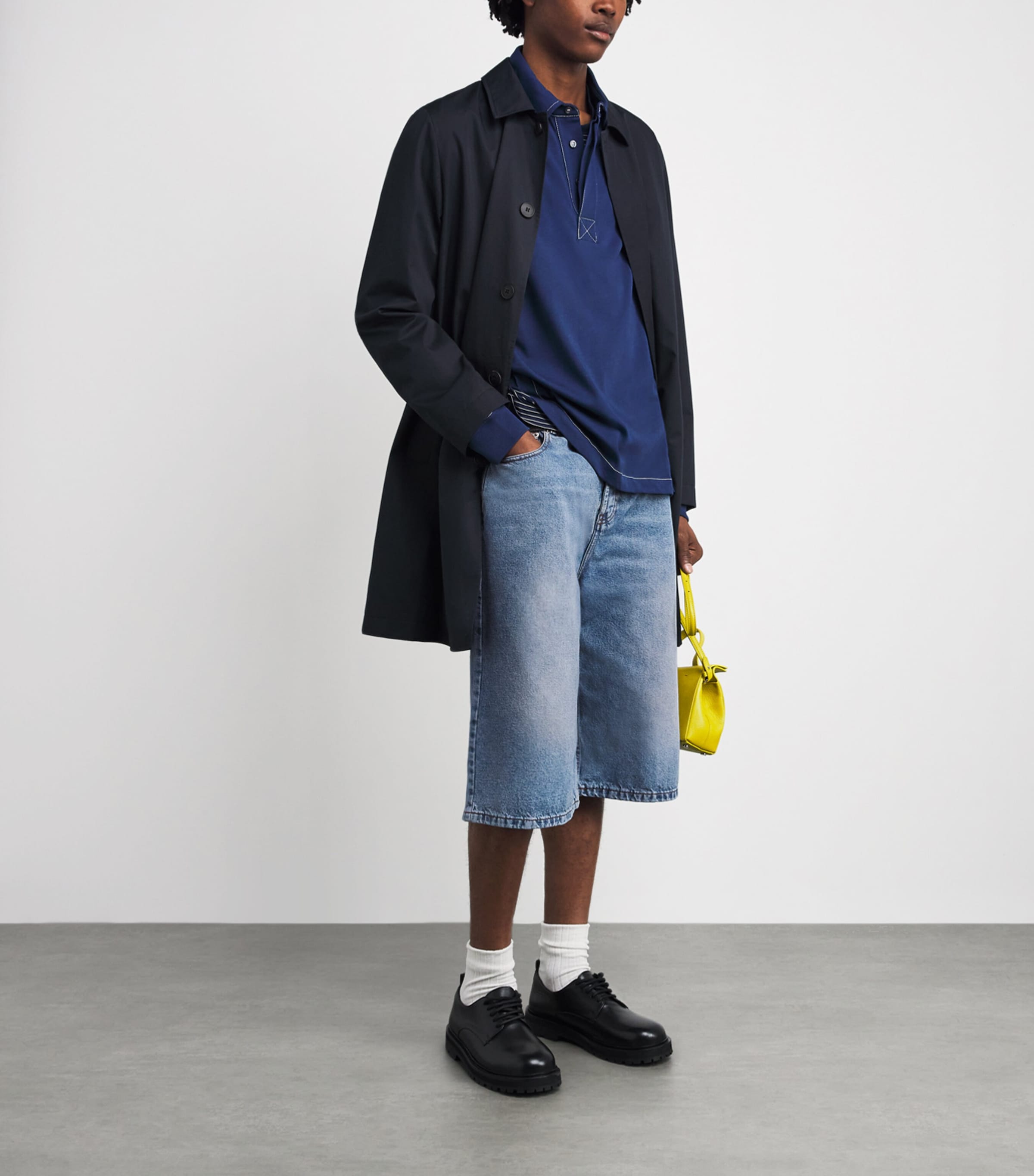 AMI Paris Mens Oversized Bermuda Jean Shorts Bleu Used Image 2
