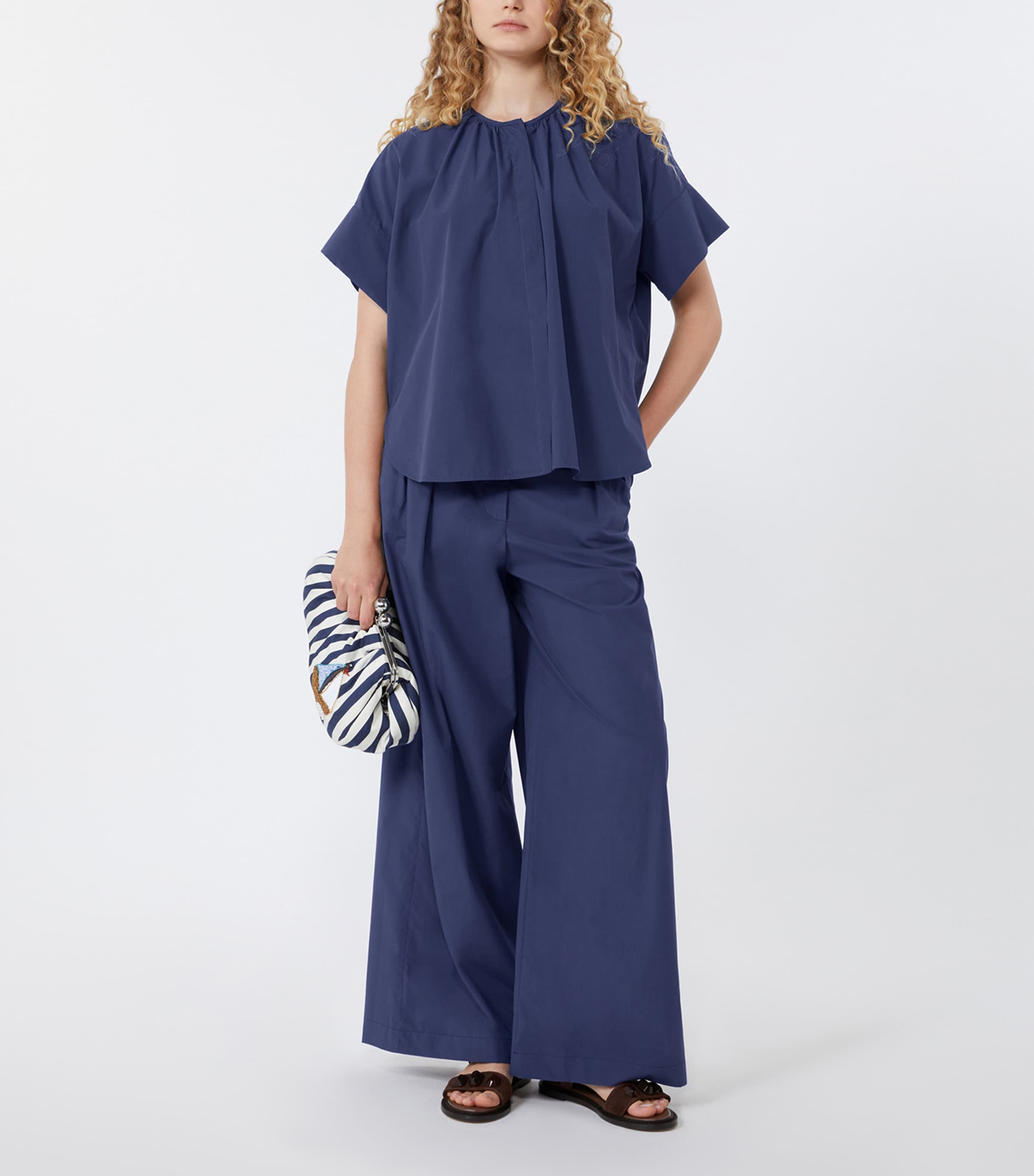 Weekend Max Mara Womens Grain de Poudre Pleated Trousers Navy Image 2