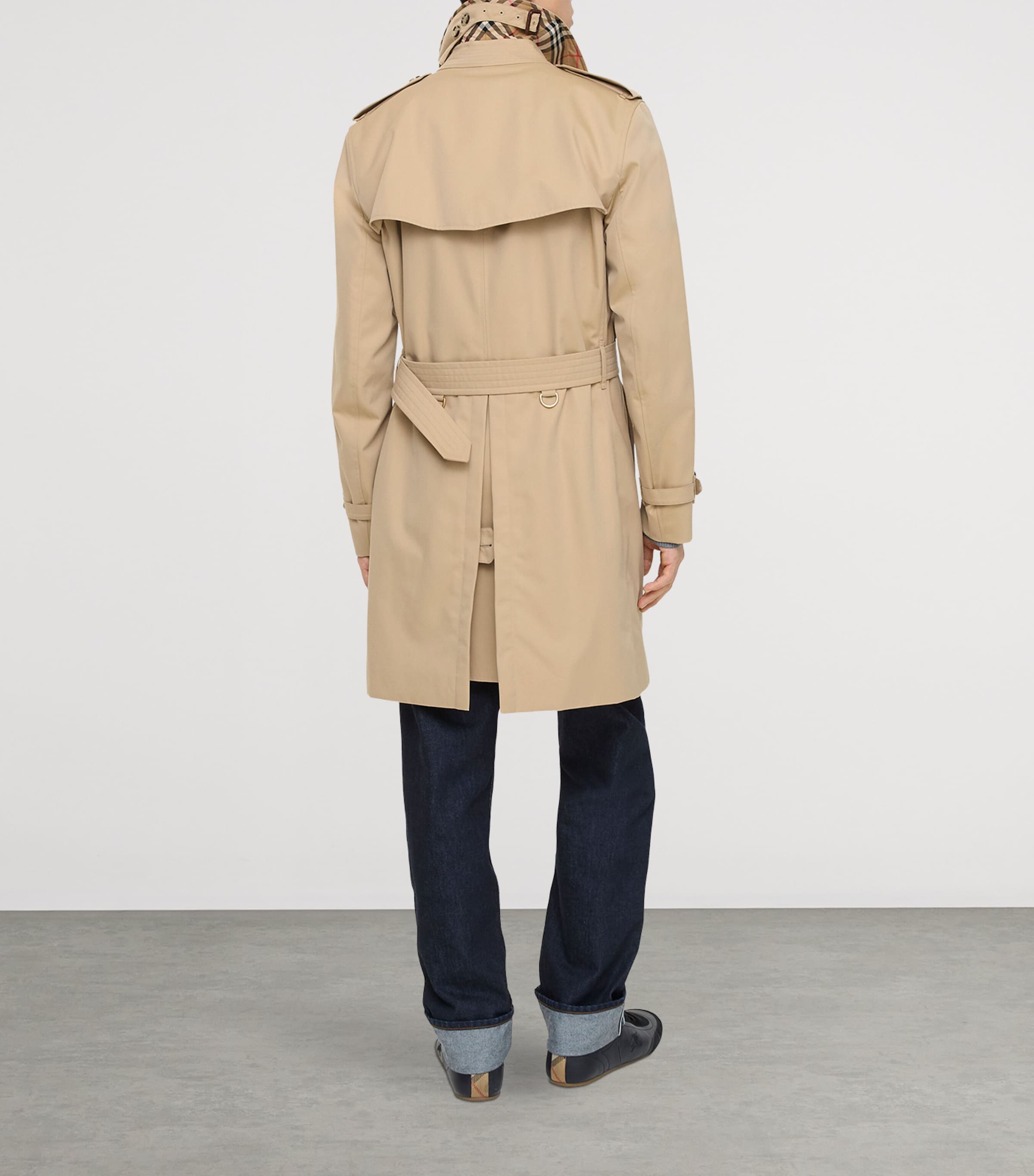 Burberry Mens Mid-Length Kensington Heritage Trench Coat Honey Image 4