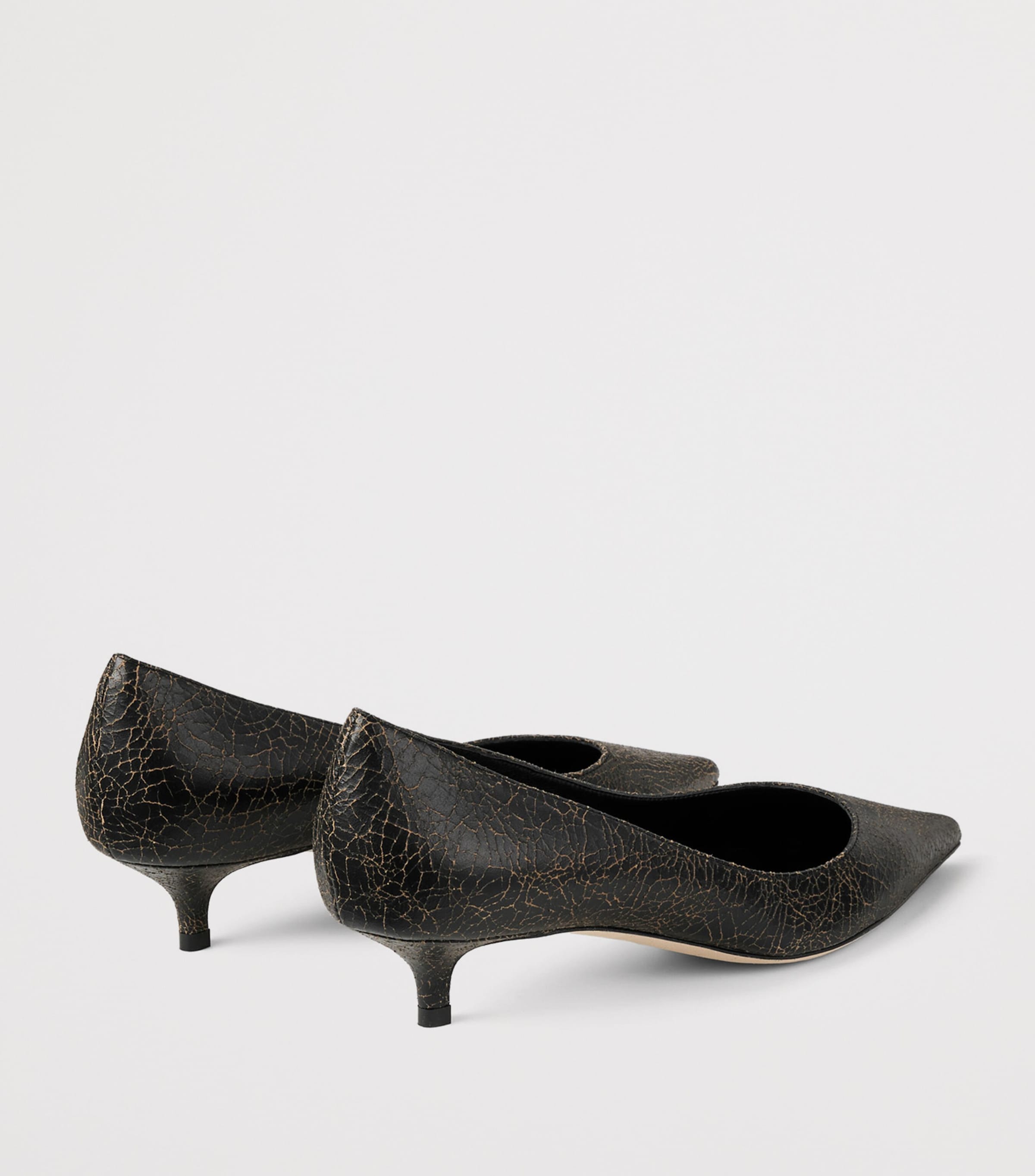 Jimmy Choo Amelia 35 Crackled Leather Pumps Black/toffee Image 3
