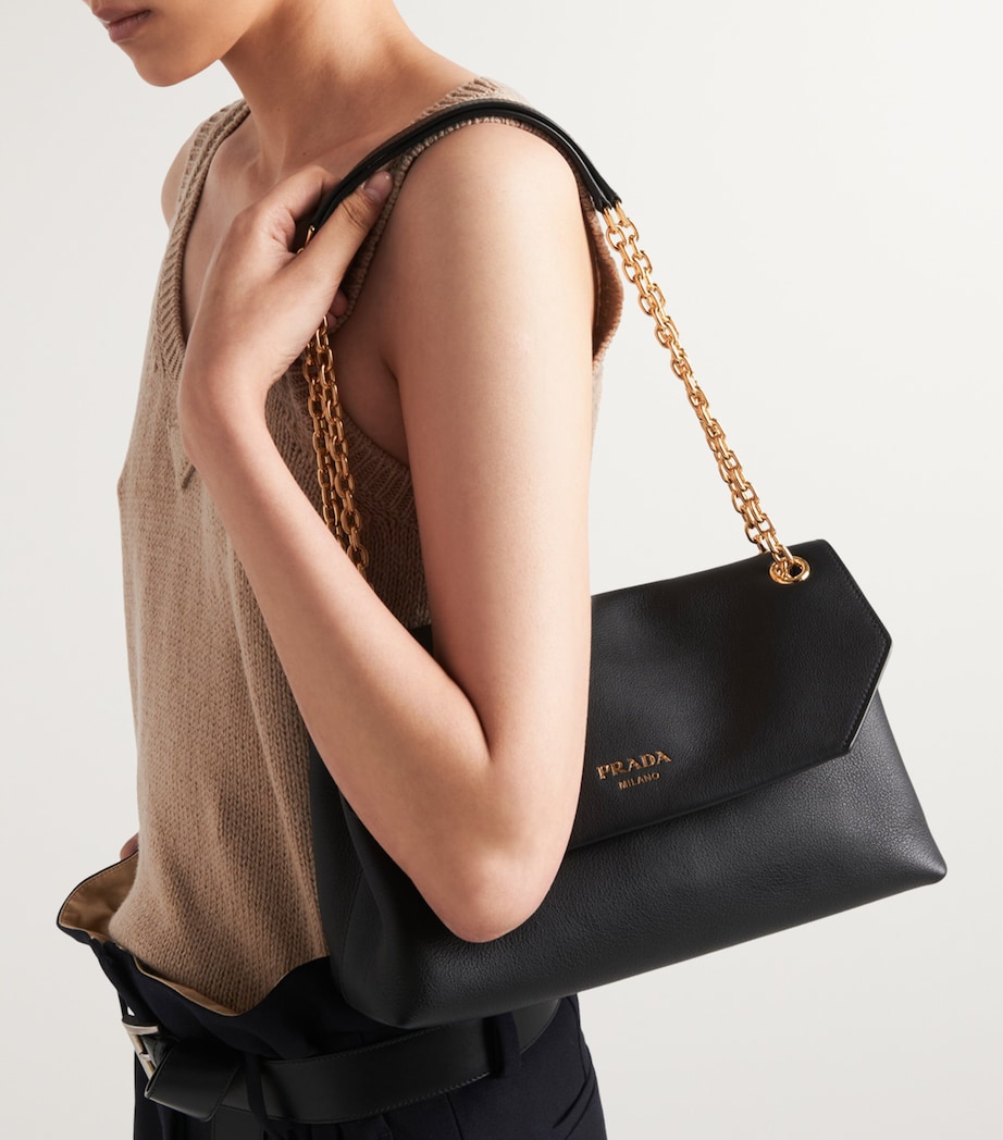 Medium Leather Shoulder Bag F0002 Image 2