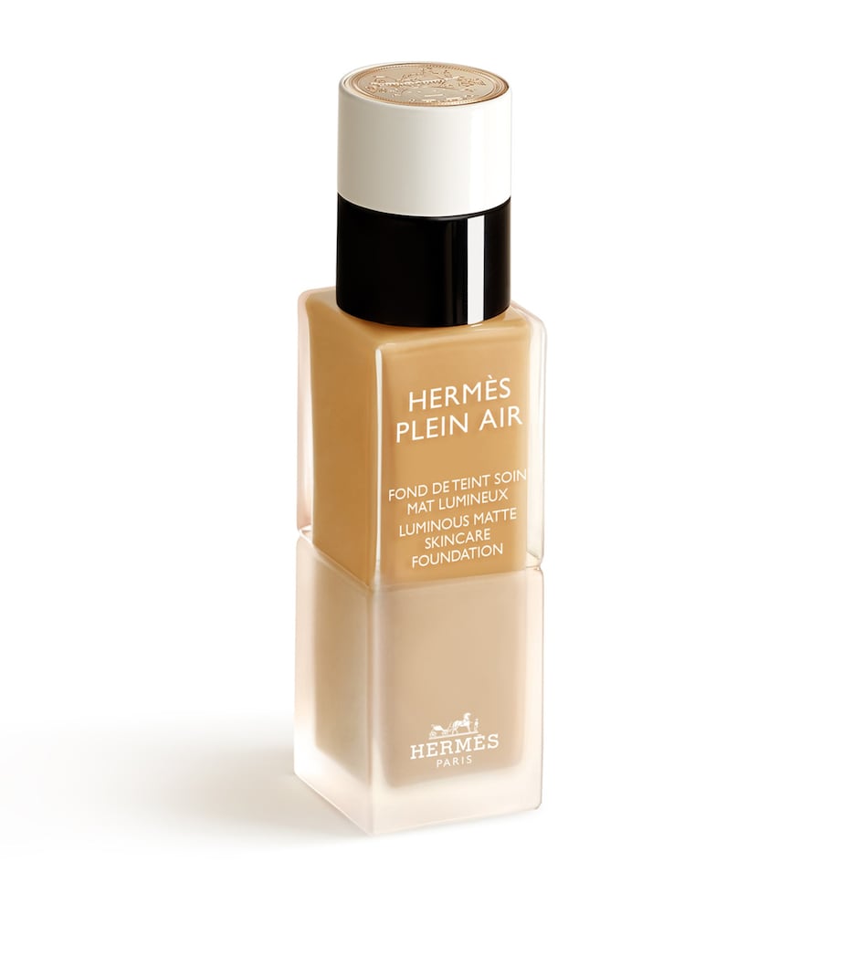 Plein Air Luminous Matte Skincare Foundation CHAUME Image 3