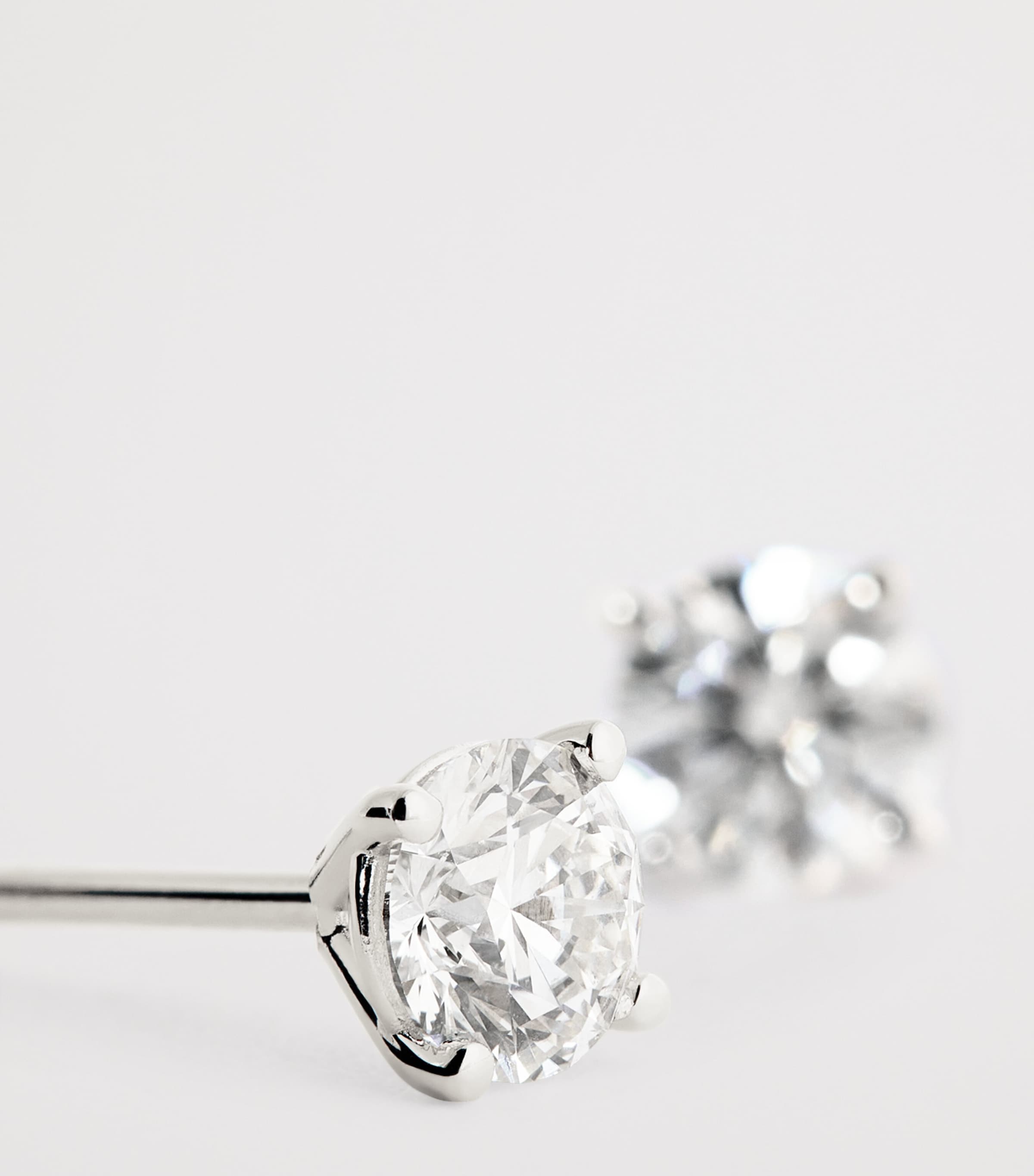 White Gold and Diamond Stud Earrings (0.50ctw) WHITE GOLD Image 5
