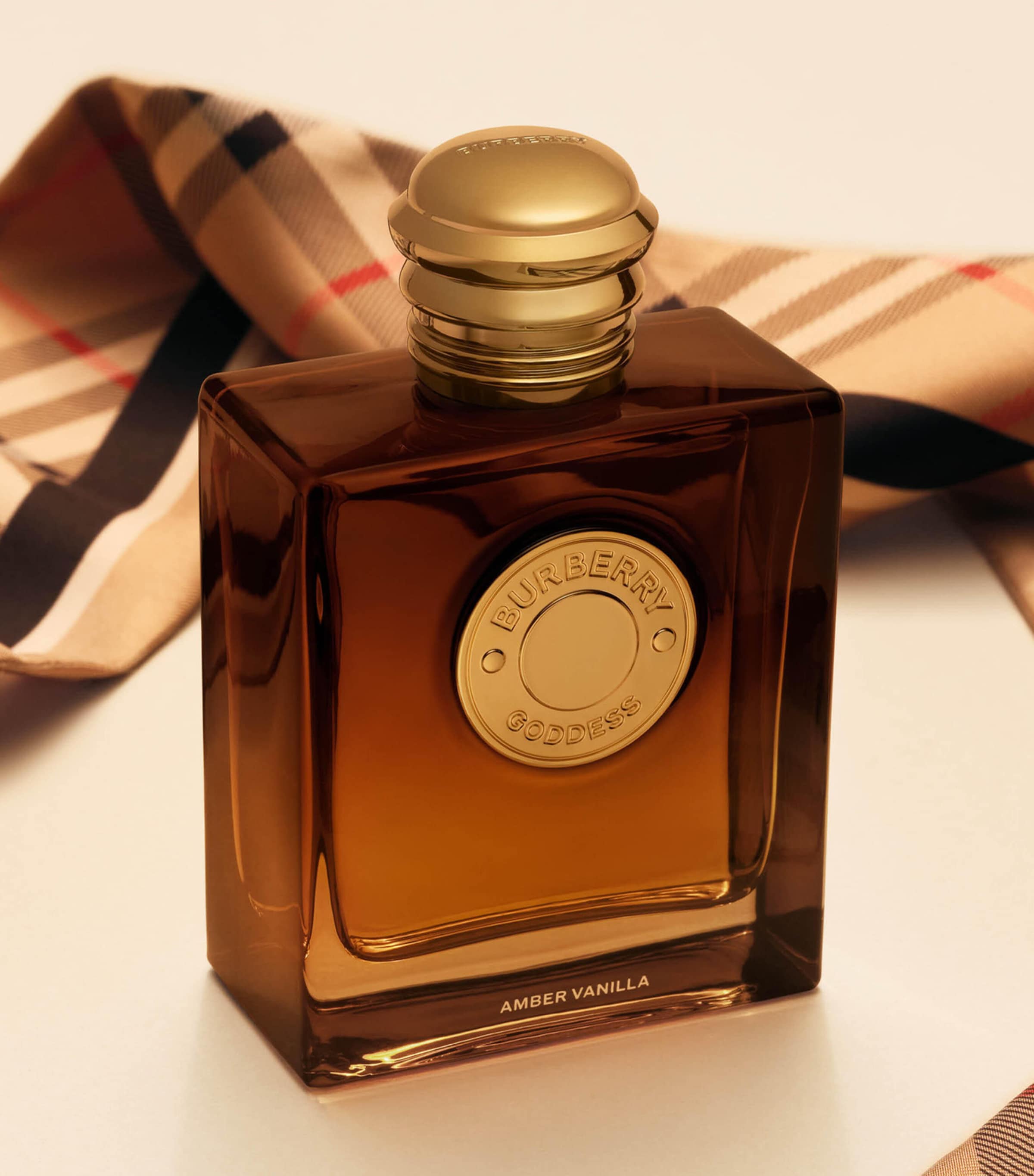 Burberry Goddess Amber Vanilla Eau de Parfum Intense (100ml) Image 3