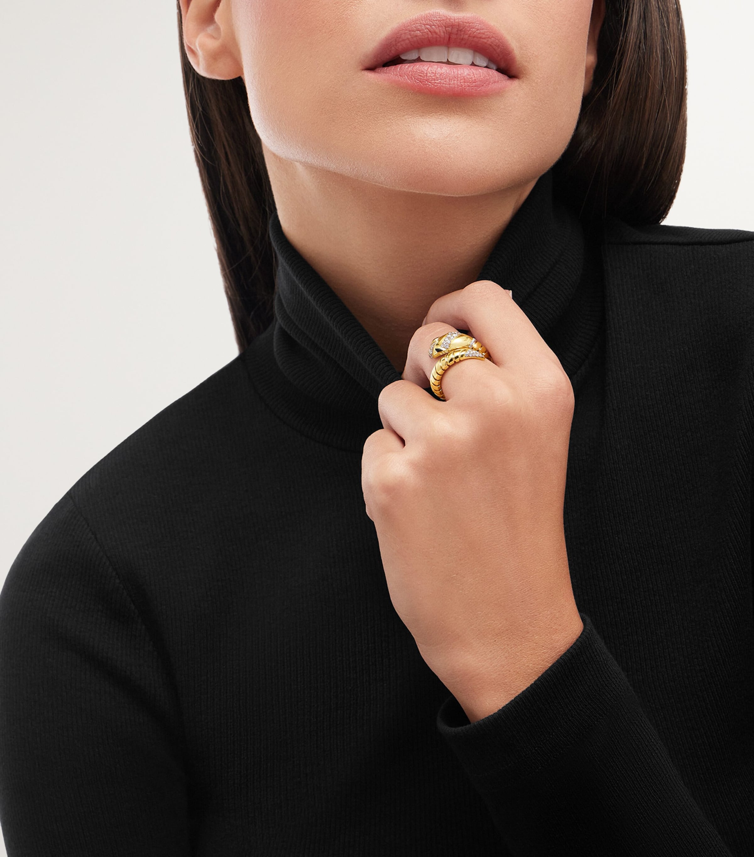 Yellow Gold and Diamond Serpenti Ring YELLOW GOLD Image 4