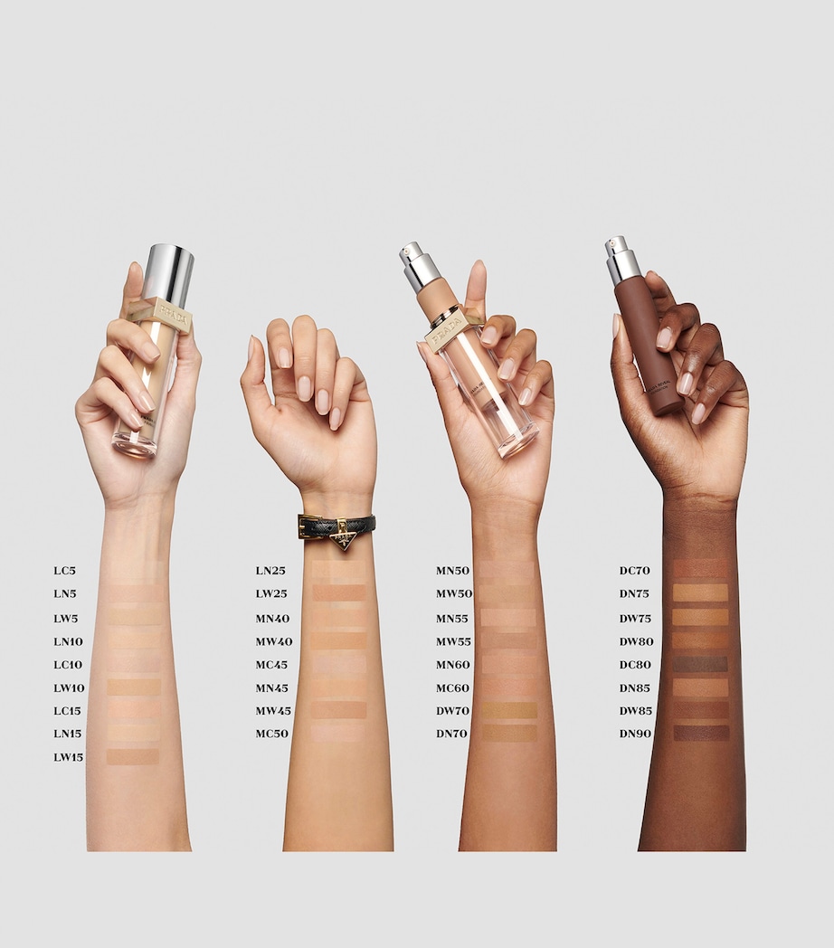 Prada Beauty Reveal Skin Optimizing Foundation Image 3