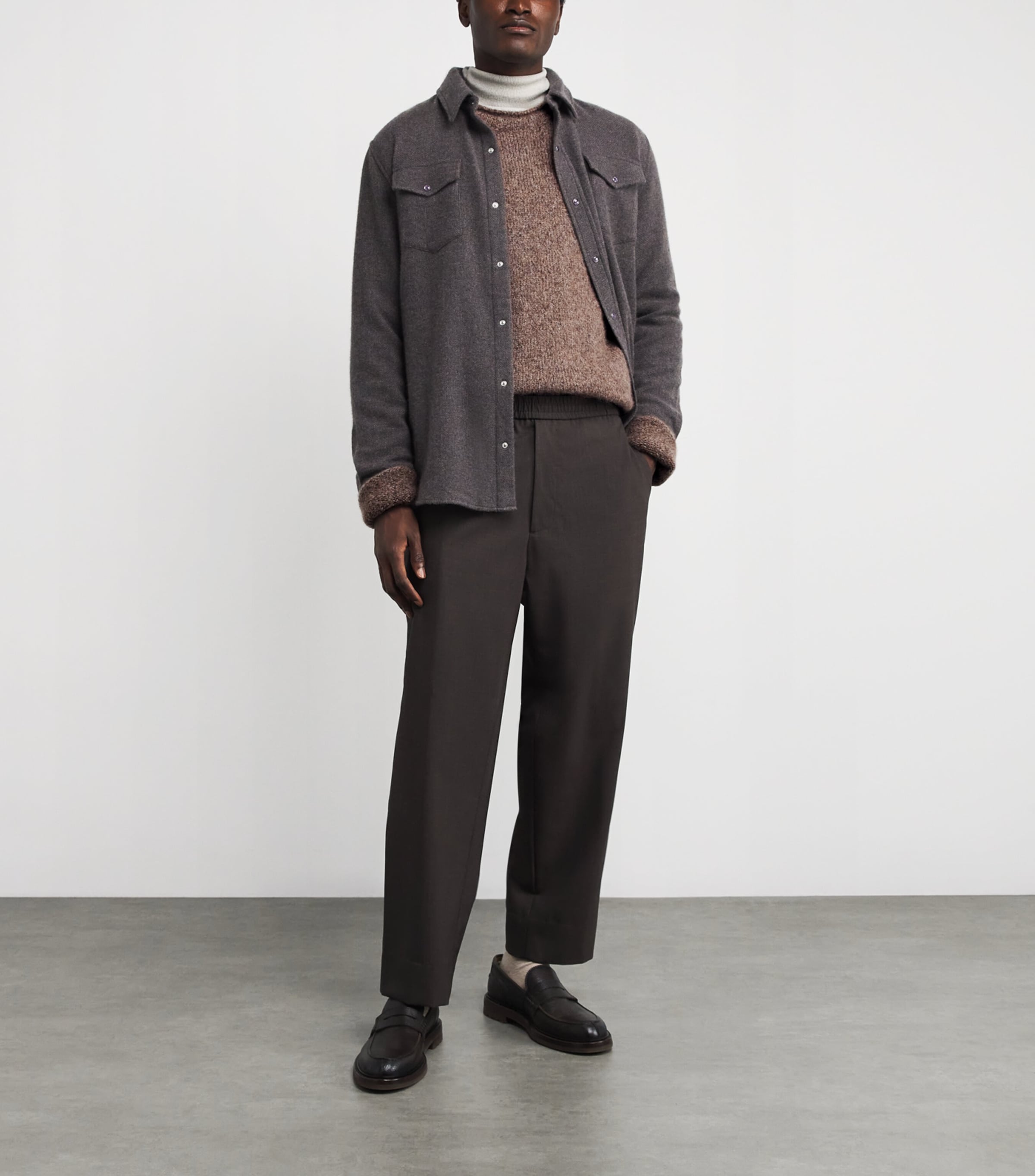 Johnstons Of Elgin Mens Cashmere-Silk Sweater Molasses Mix Image 2