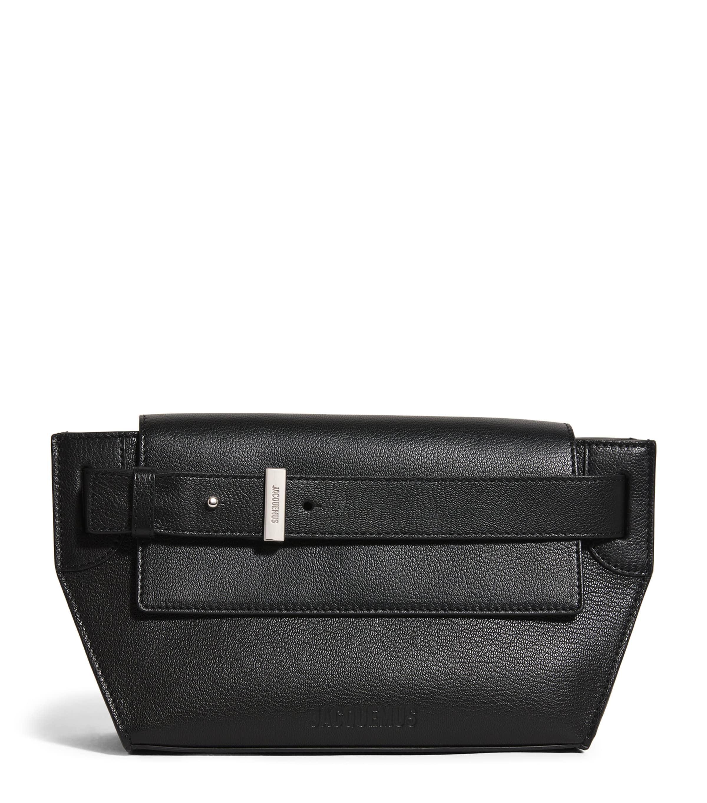 Jacquemus The Capri Messenger Bag In Black