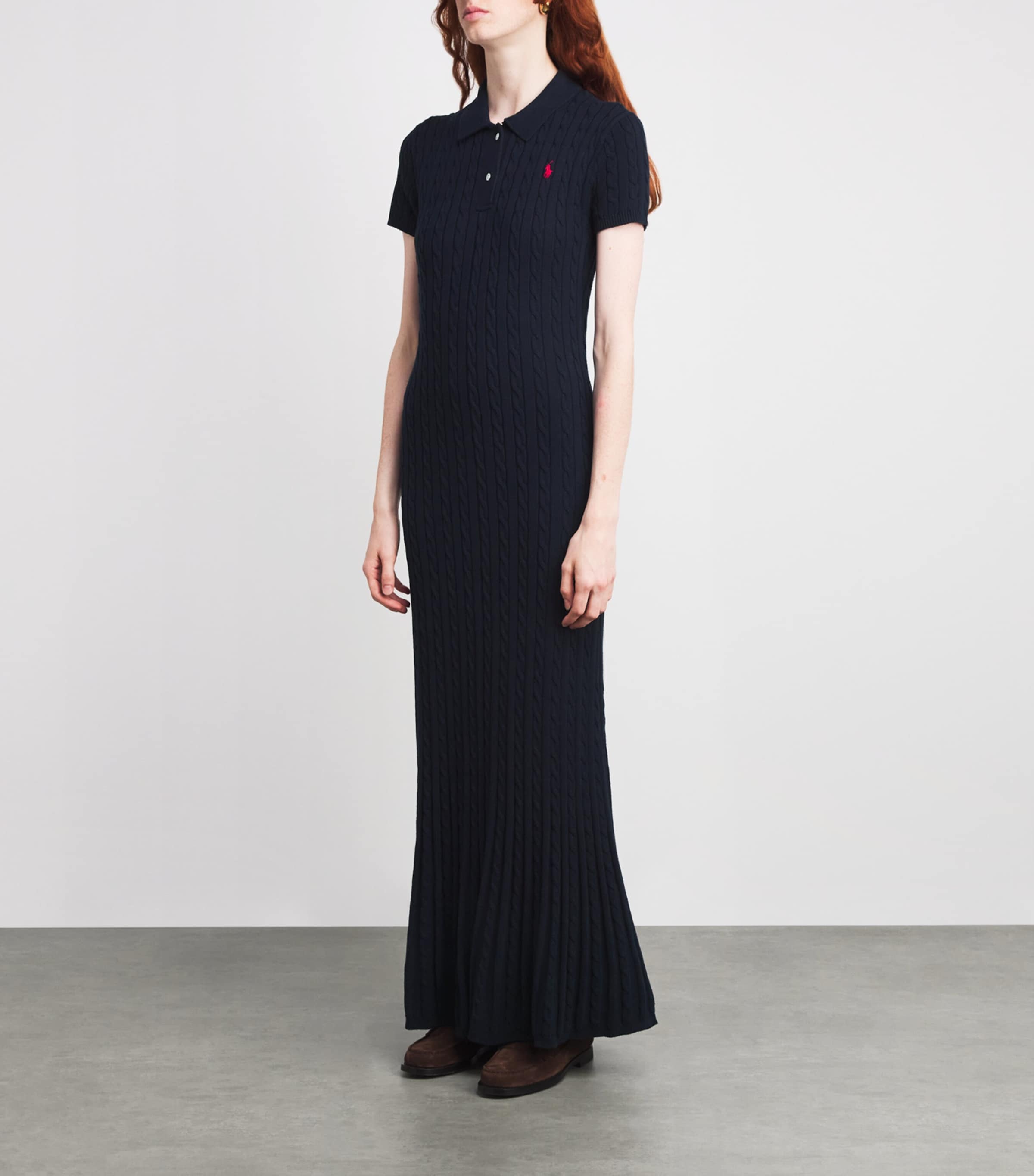 smooth cotton rib v-neck sweater midi dress Relaxed in Merino Color:Emeralds Experience everyday luxury with floral dress Gardenia | Hand Embroidered