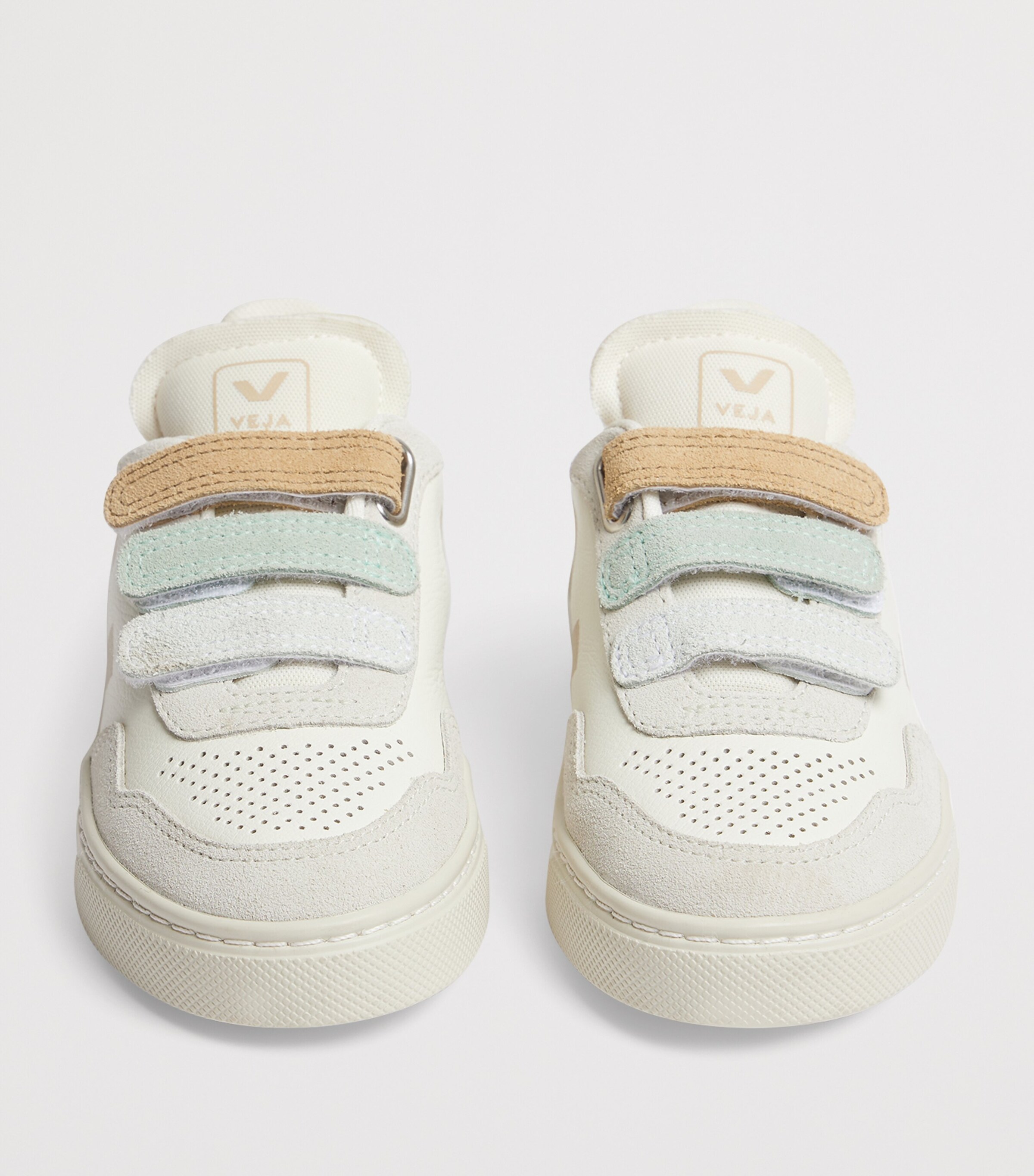 Bonpoint x VEJA Leather V90 Sneakers Blanc Naturel Image 3