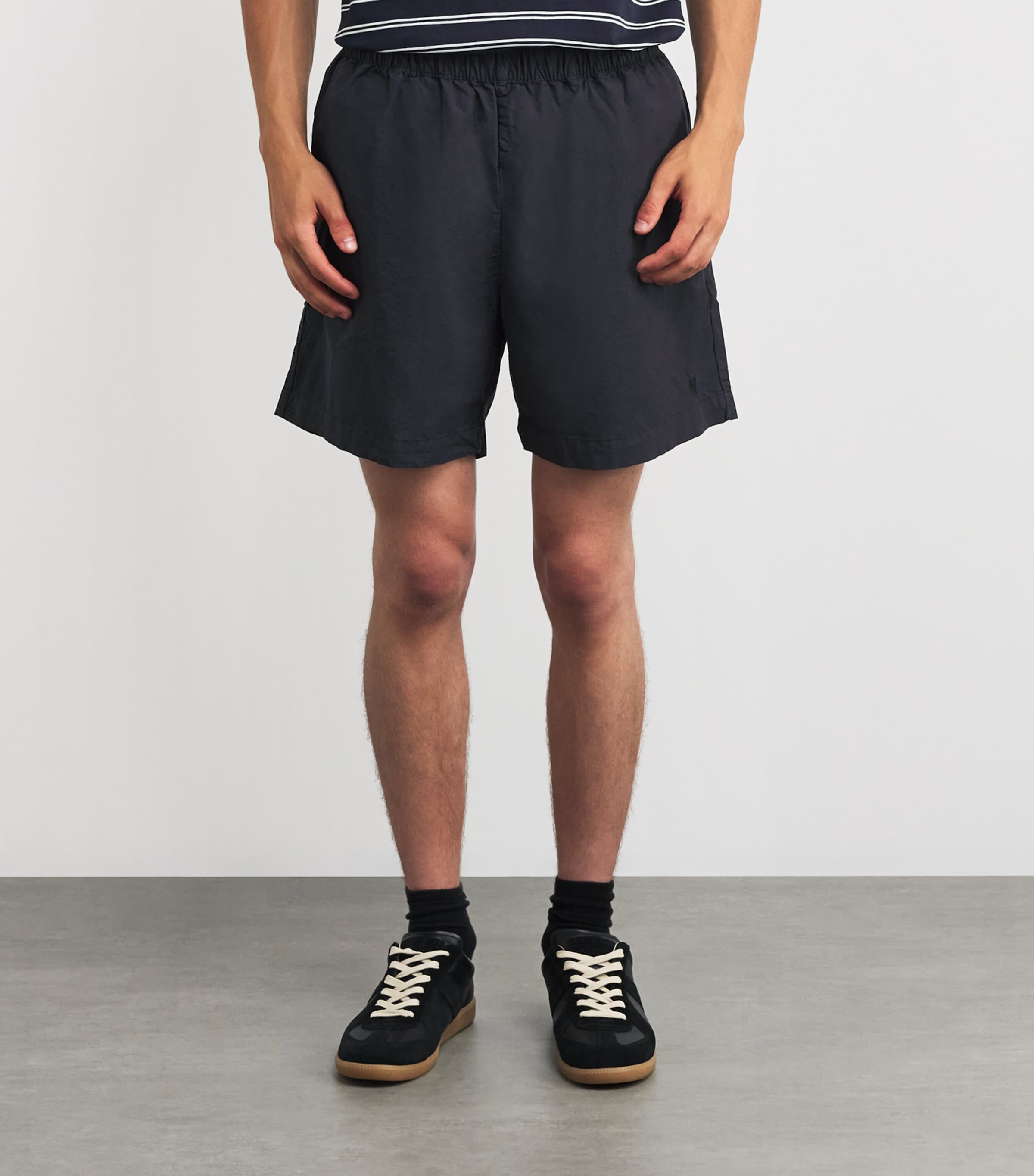 Norse Projects Mens Cotton-Lyocell Drawstring Shorts Dark Navy Image 3