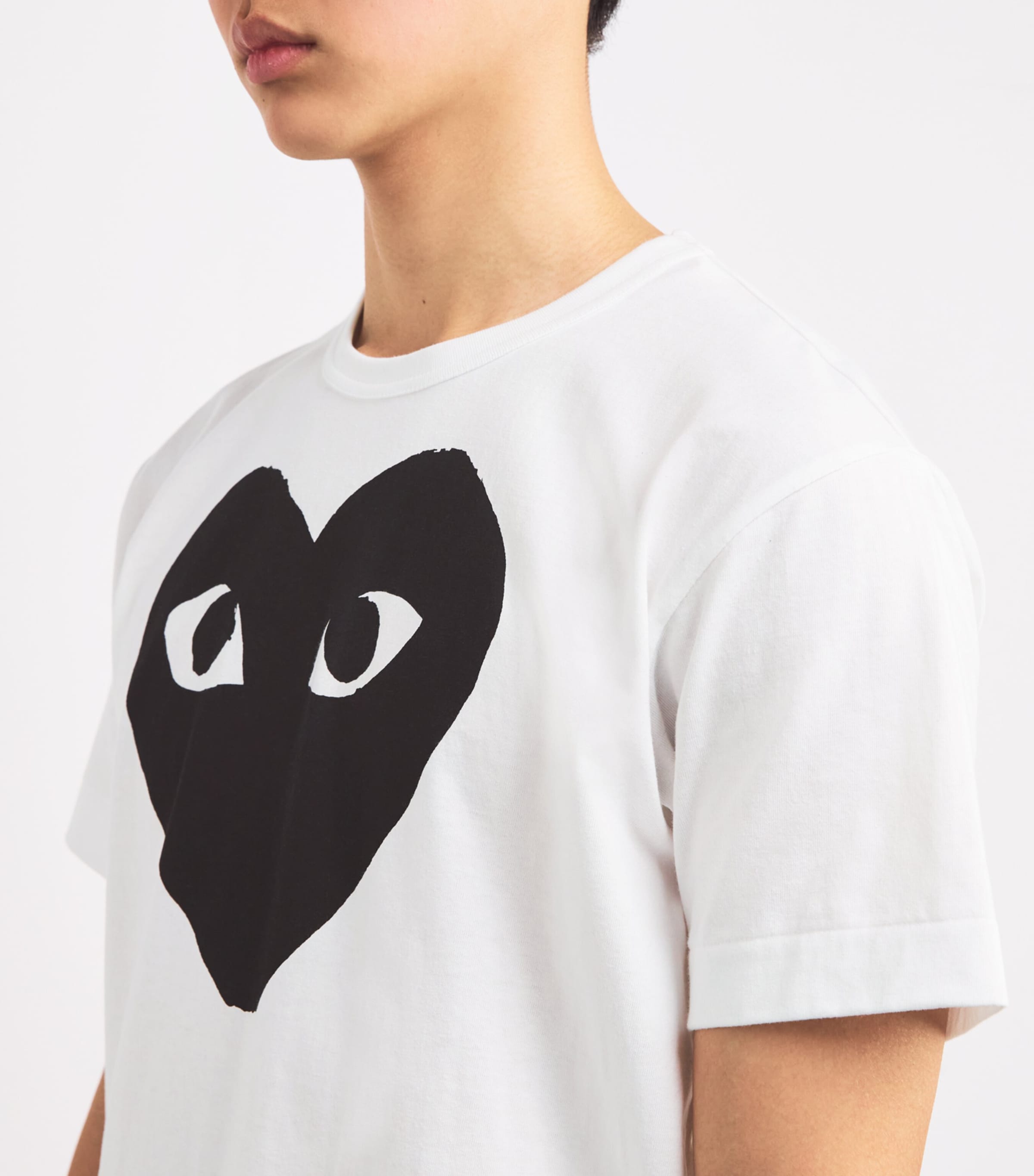 Comme Des Garçons Play Mens Heart Logo T-Shirt White Image 6
