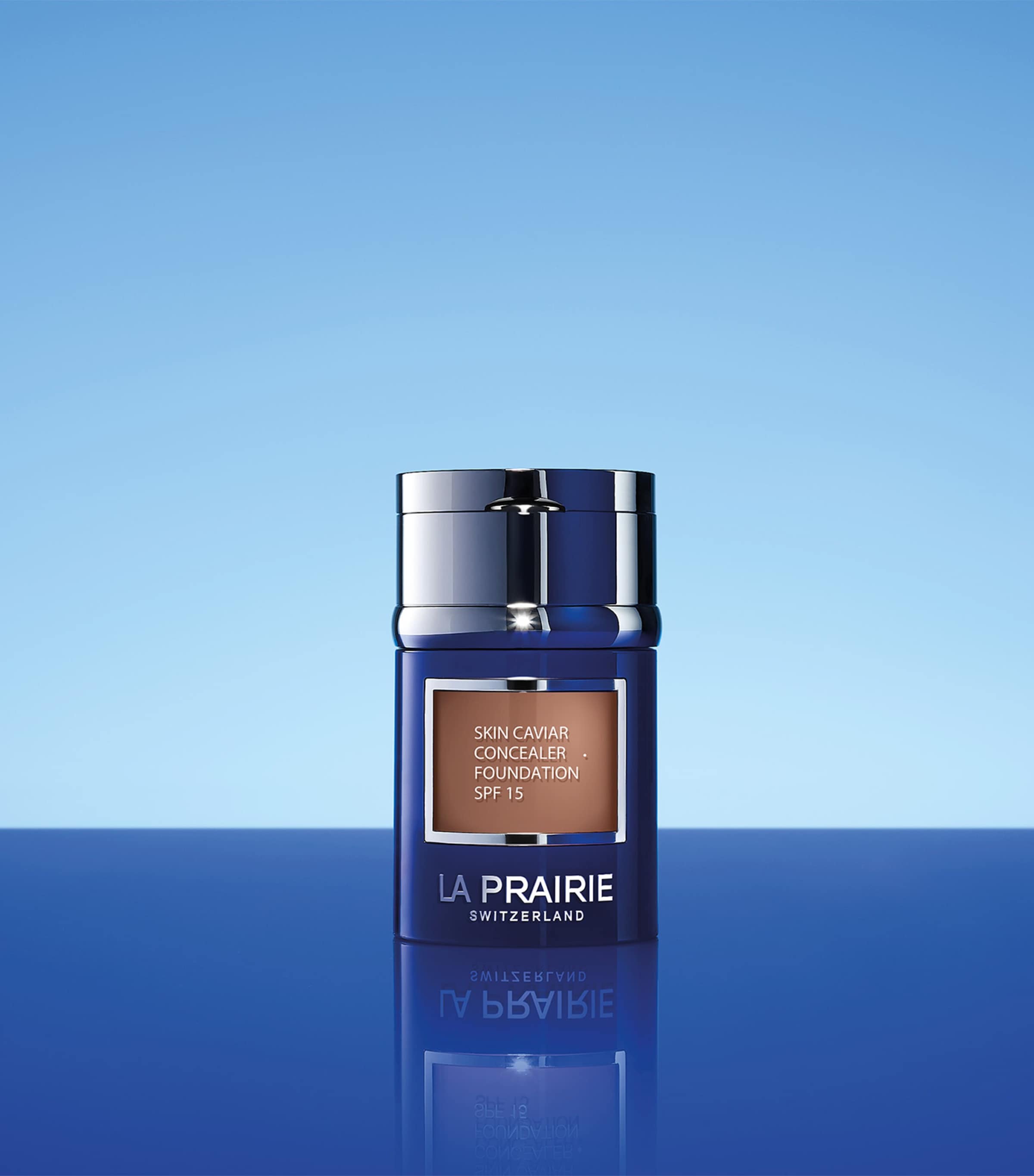 Skin Caviar Concealer Foundation SPF 15 HAZEL Image 3