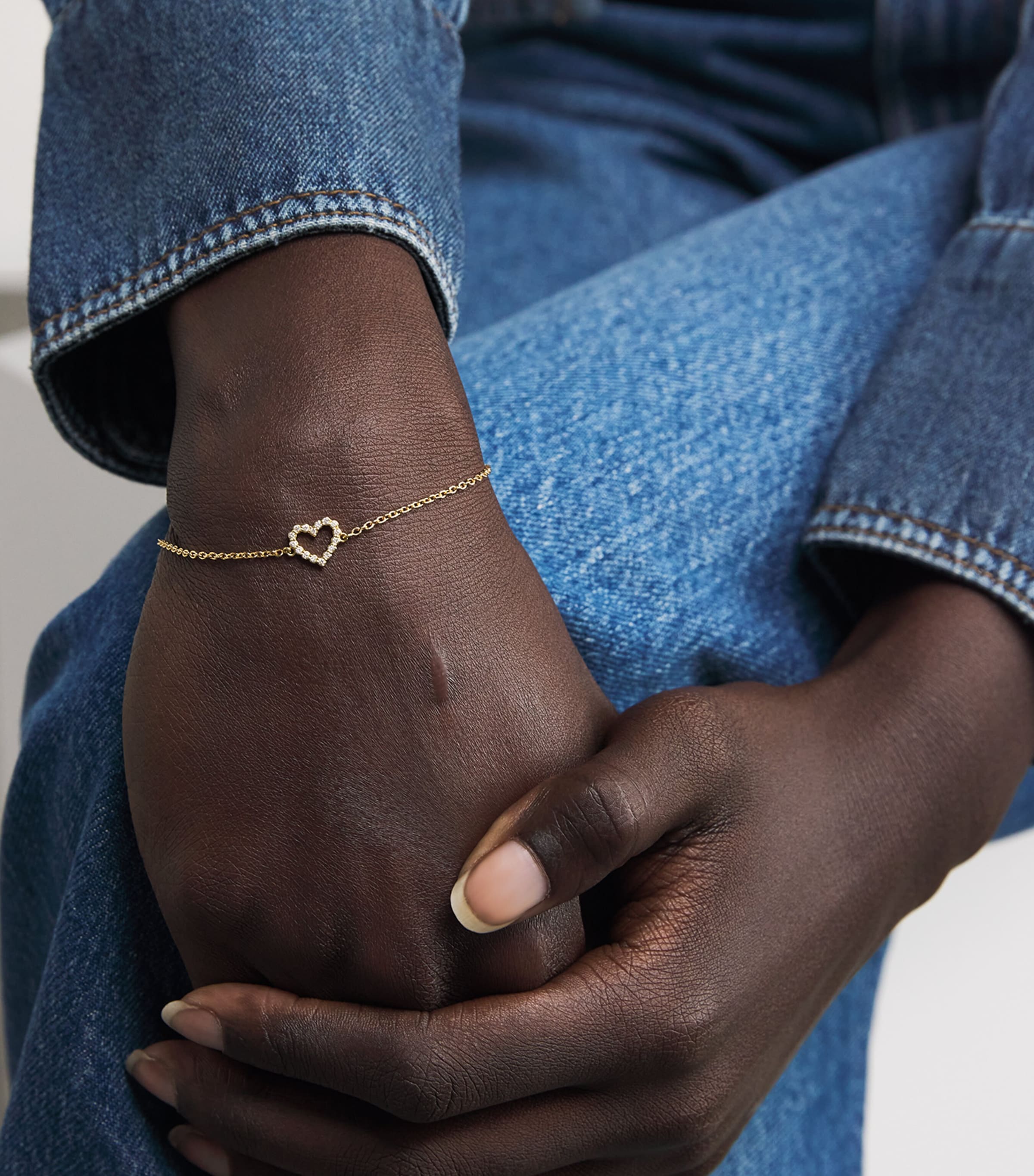 Yellow Gold and Diamond Open Heart Bracelet YELLOW GOLD Image 2