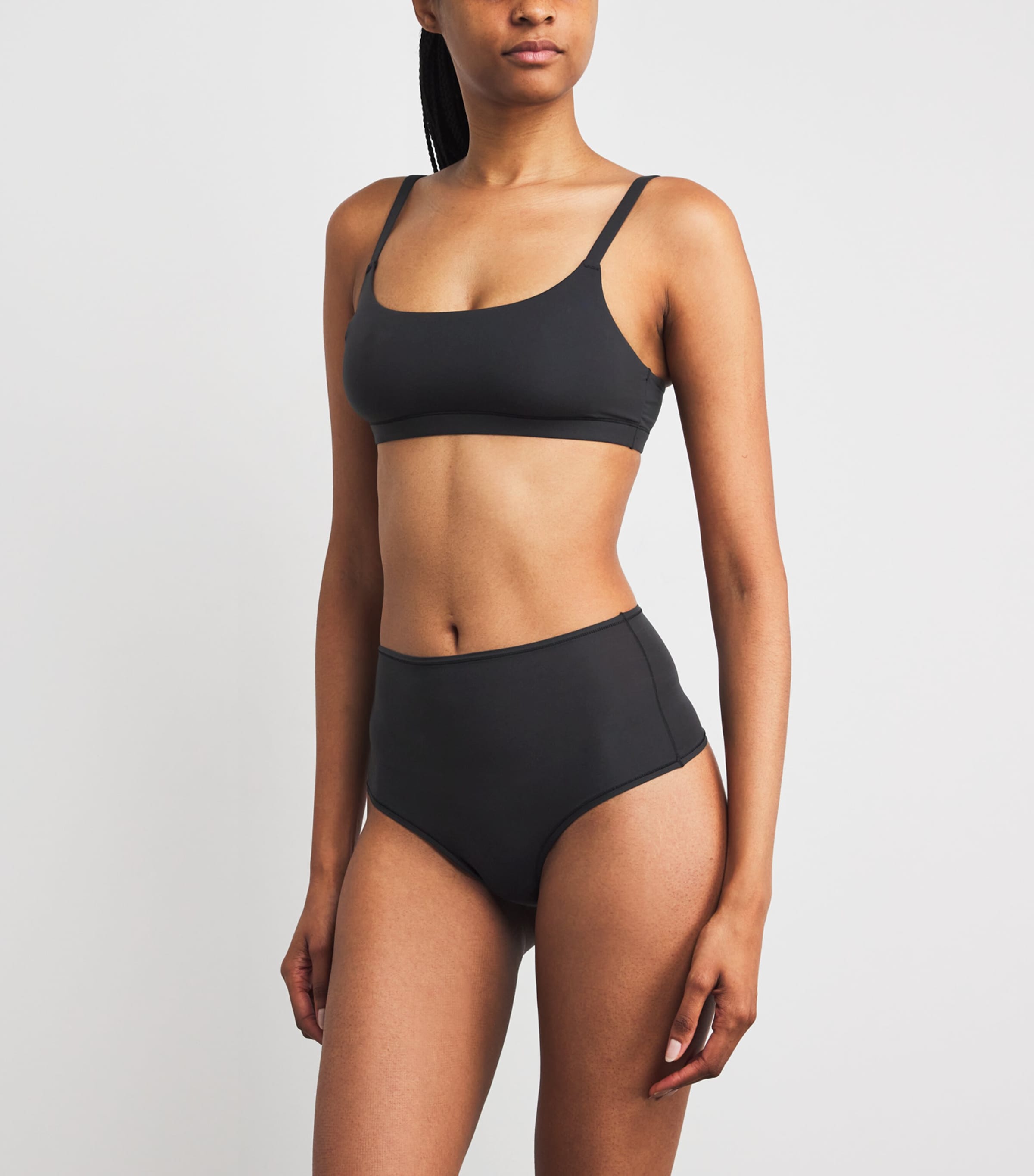Fits Everybody Scoop-Neck Bralette ONYX Image 2