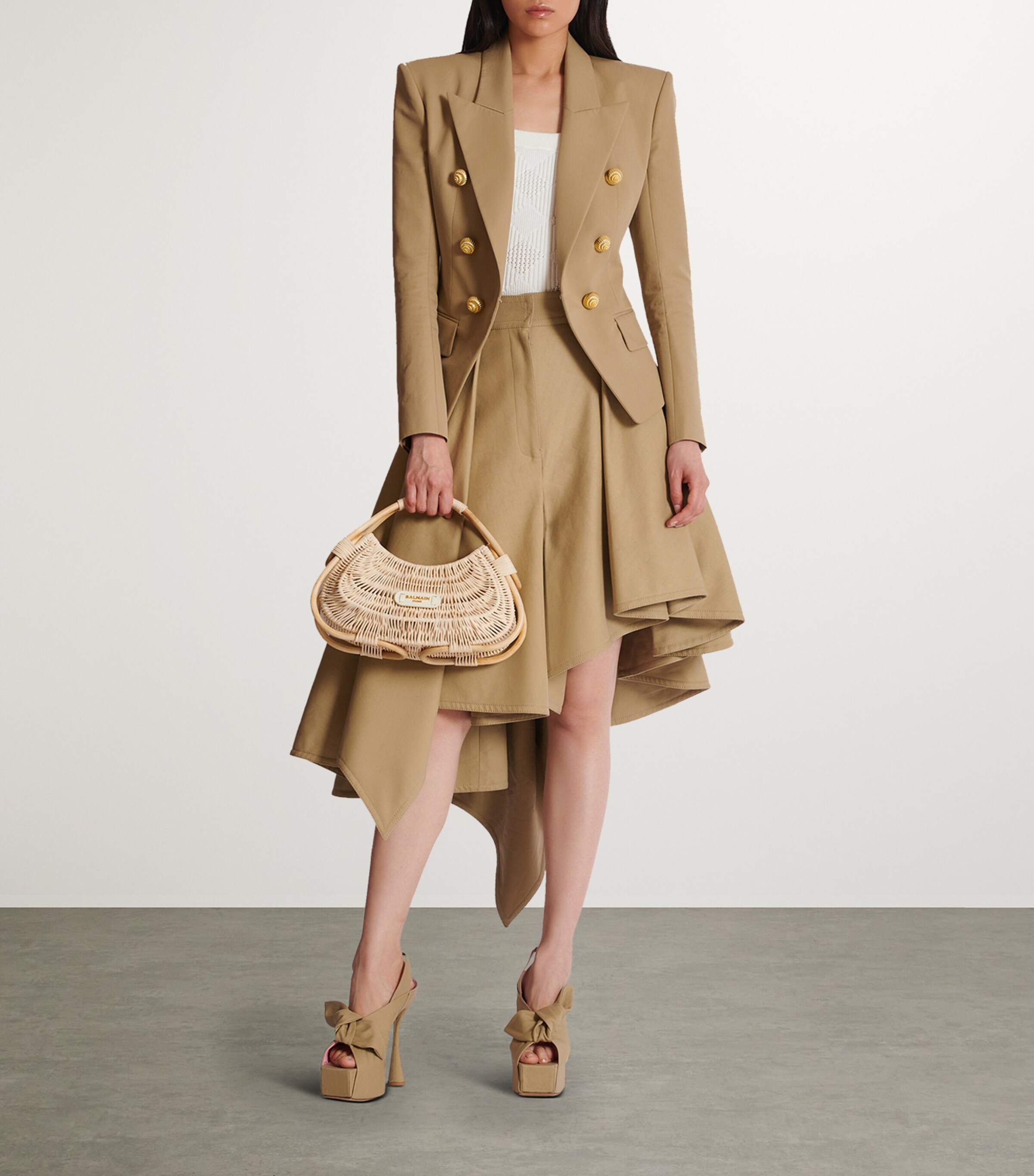 Medium Wicker Jolie Madame Top-Handle Bag 0AT BEIGE ROS Image 8