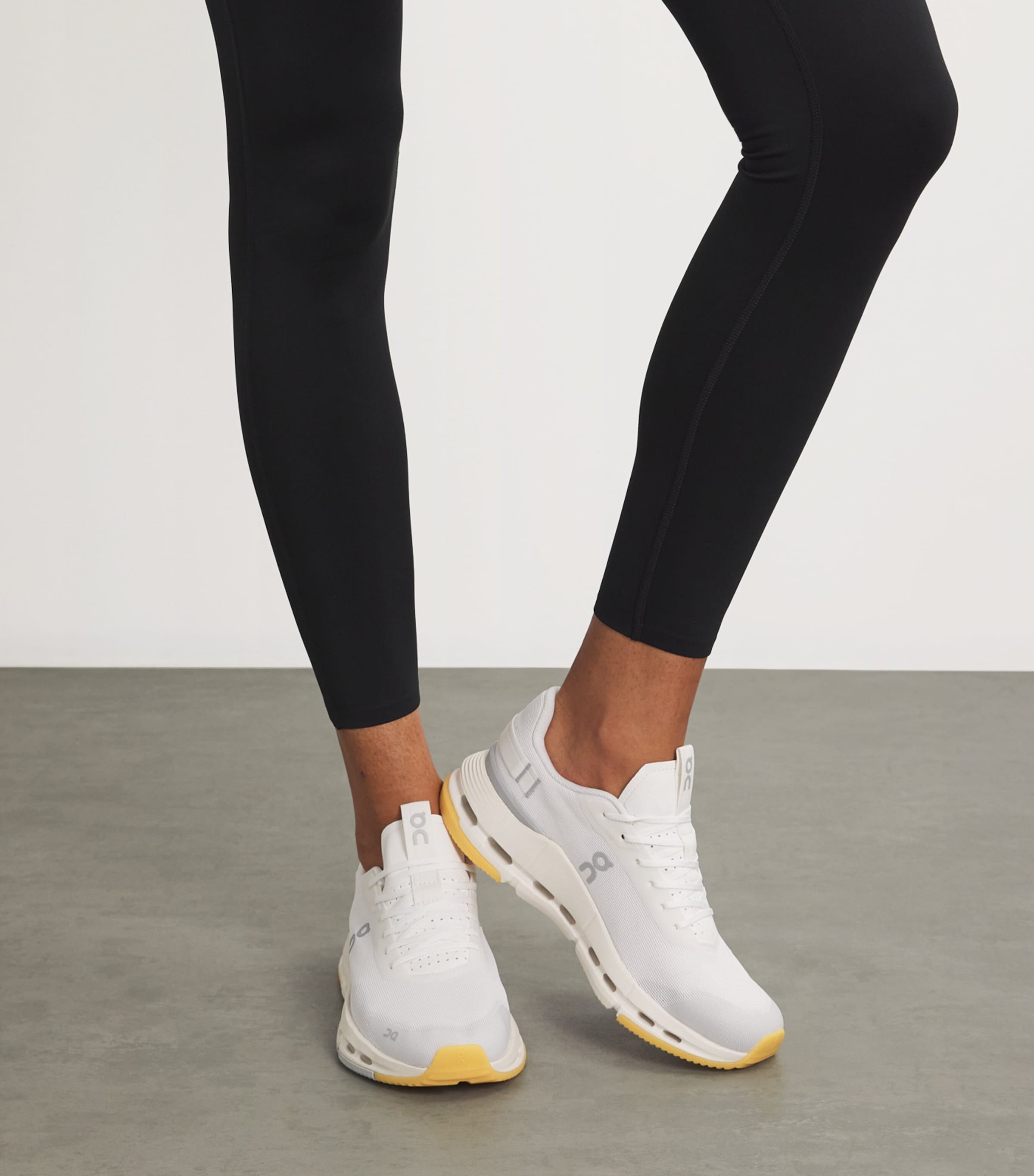 On Cloudnova Form 2 Trainers White | Ivory Image 2