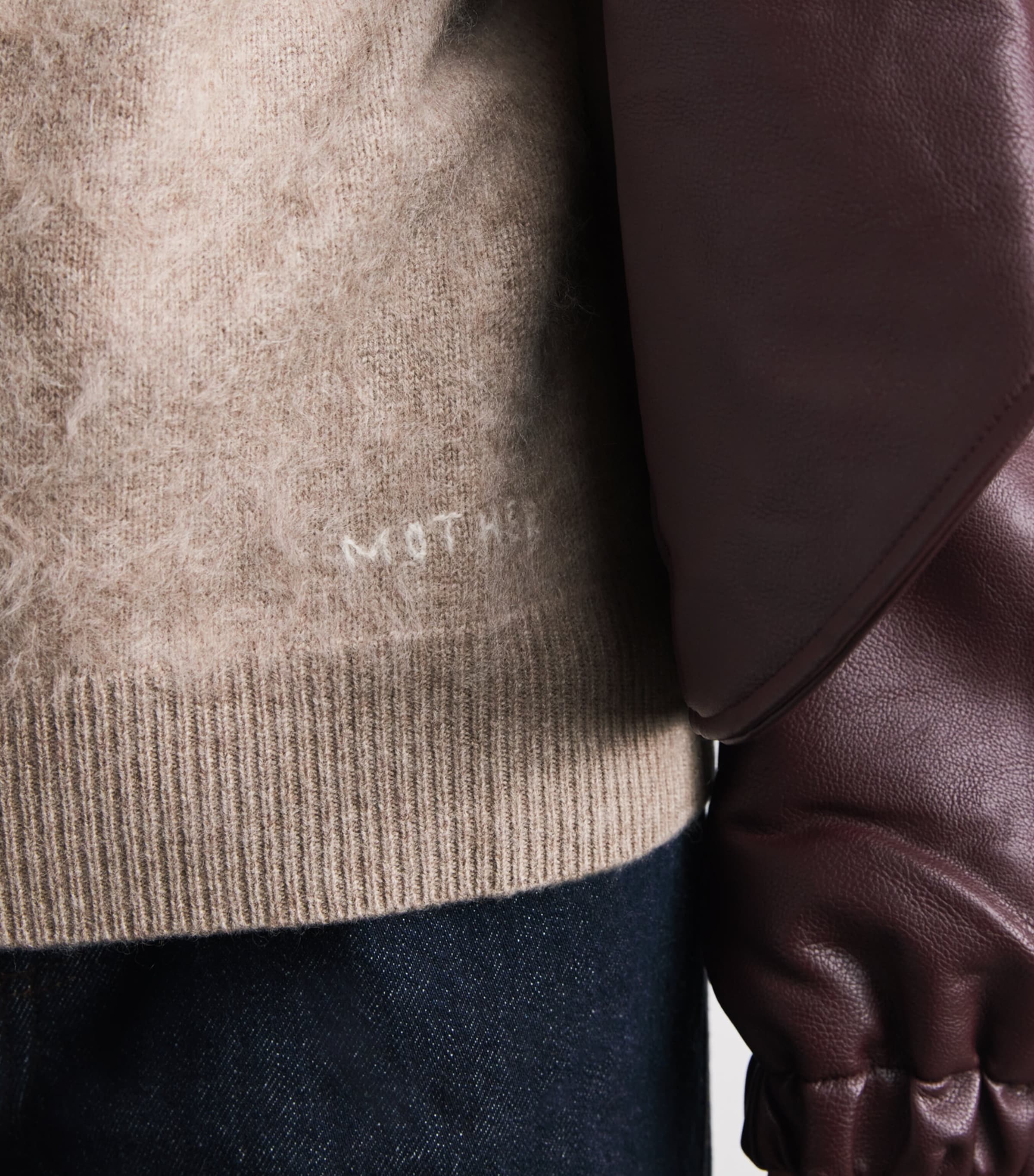 MOTHER Womens Wool-Cashmere The Biggie Sweater Wheat Image 3