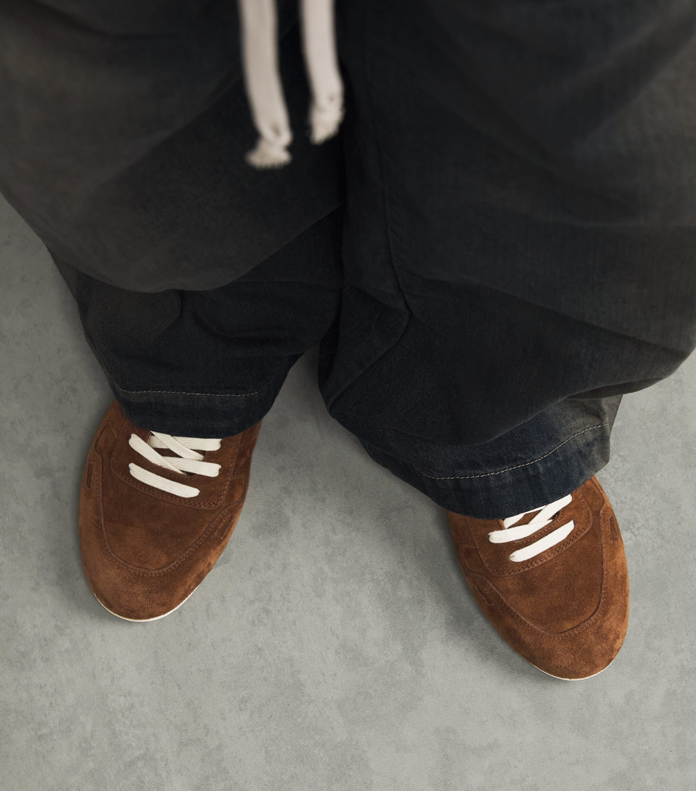 Suede Minimal Low-Top Sneakers CHESTNUT/MILK/MILK Image 6