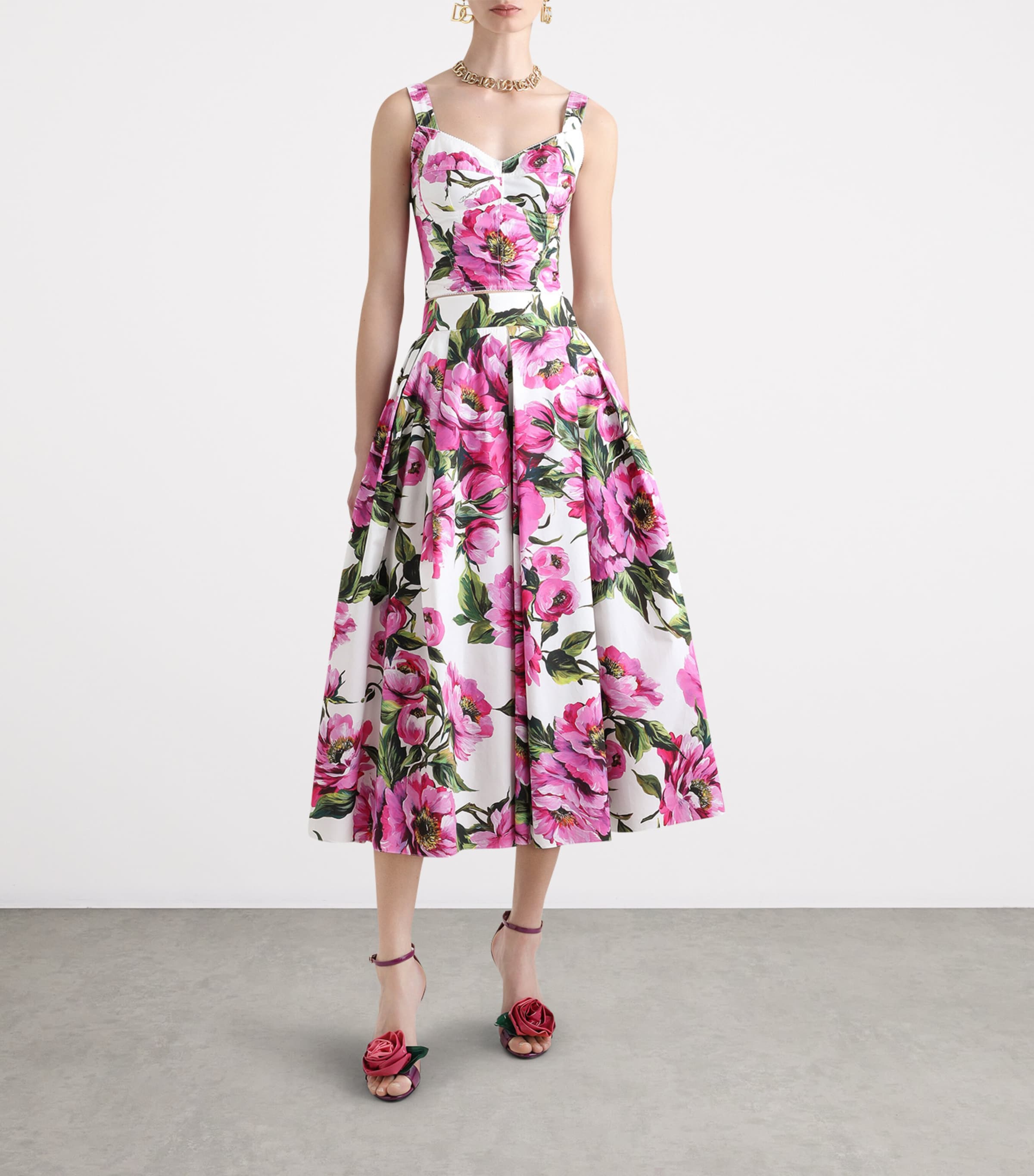 【関税＆送料込み】Dolce & Gabbana Pink Cotton Skirt Dolce & Gabbana - Girls Pink Cotton Roses Skirt | Childrensalon