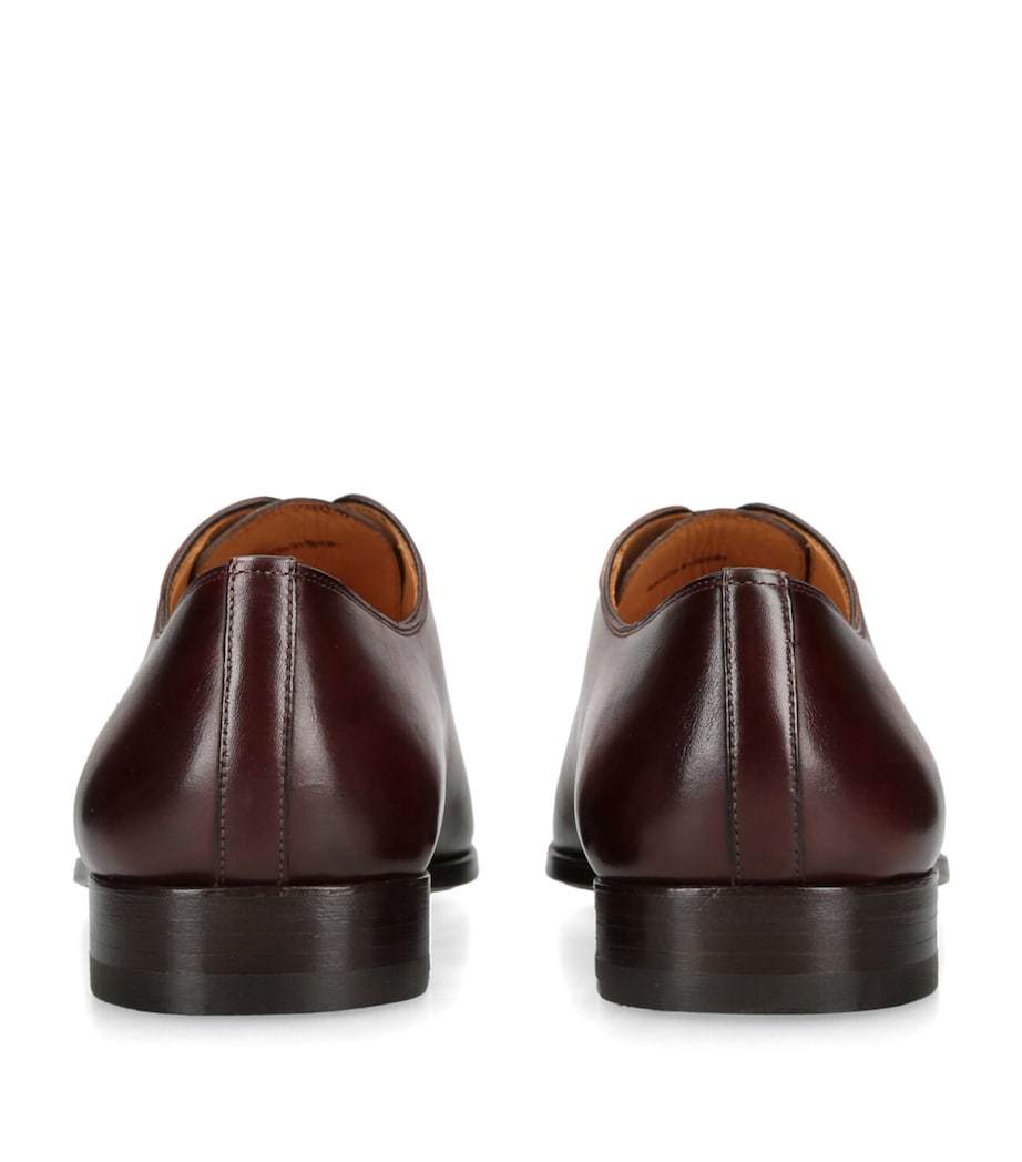 Wholecut Oxford Shoes BEIGE Image 2
