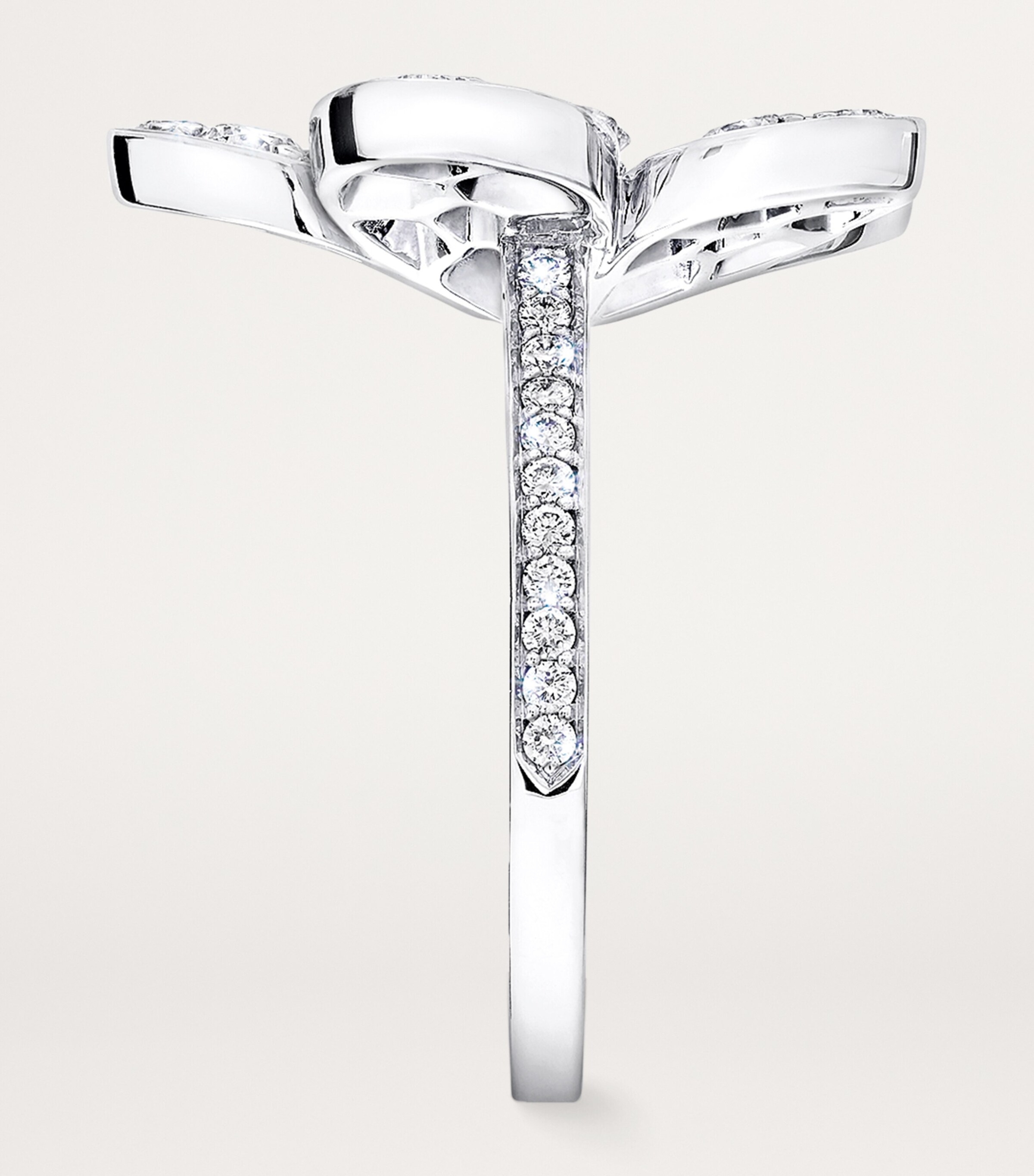 Graff White Gold and Diamond Wild Flower Ring White Gold Image 4