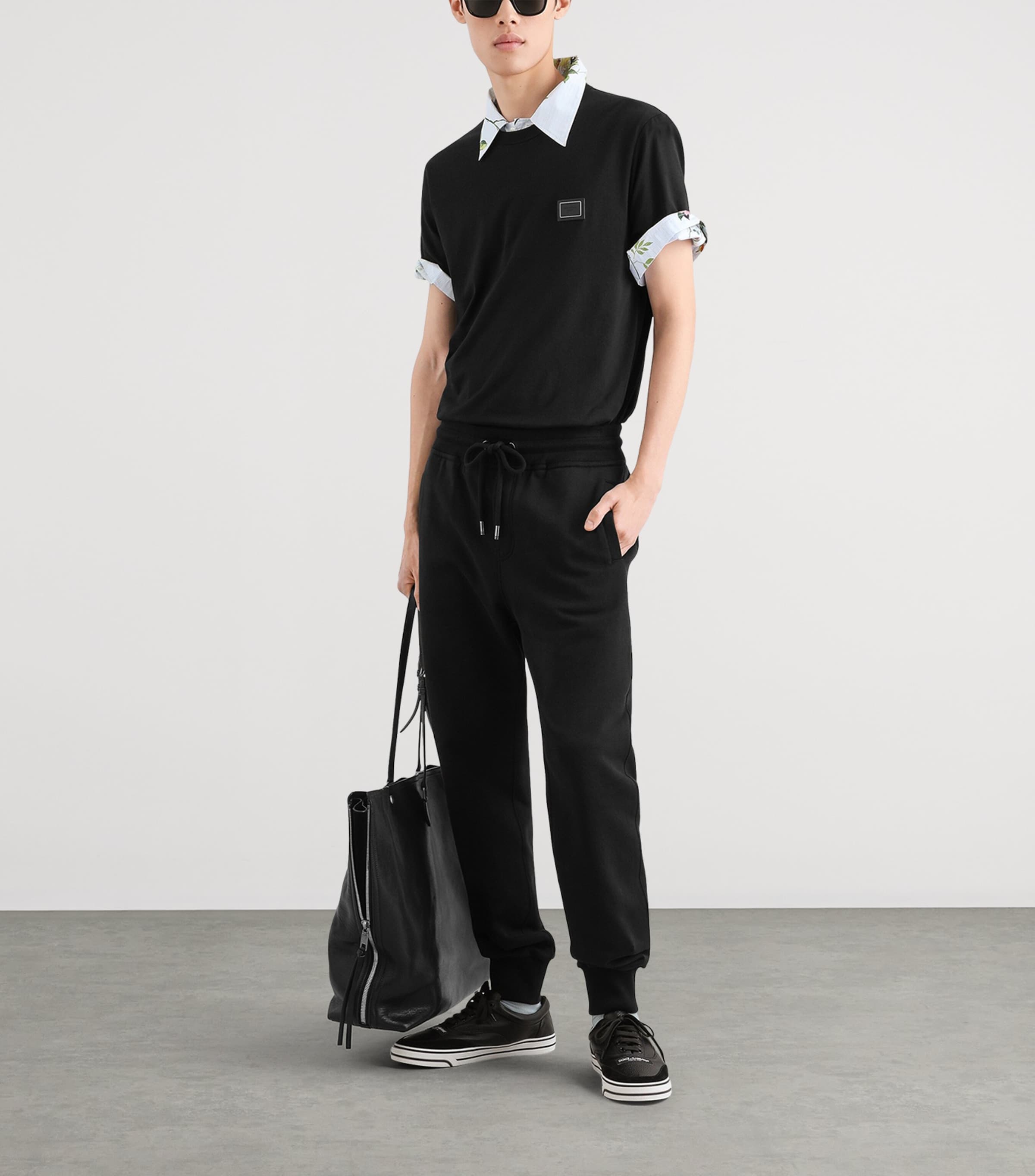Dolce&Gabbana Mens Cotton Logo Plaque T-Shirt Black Image 2