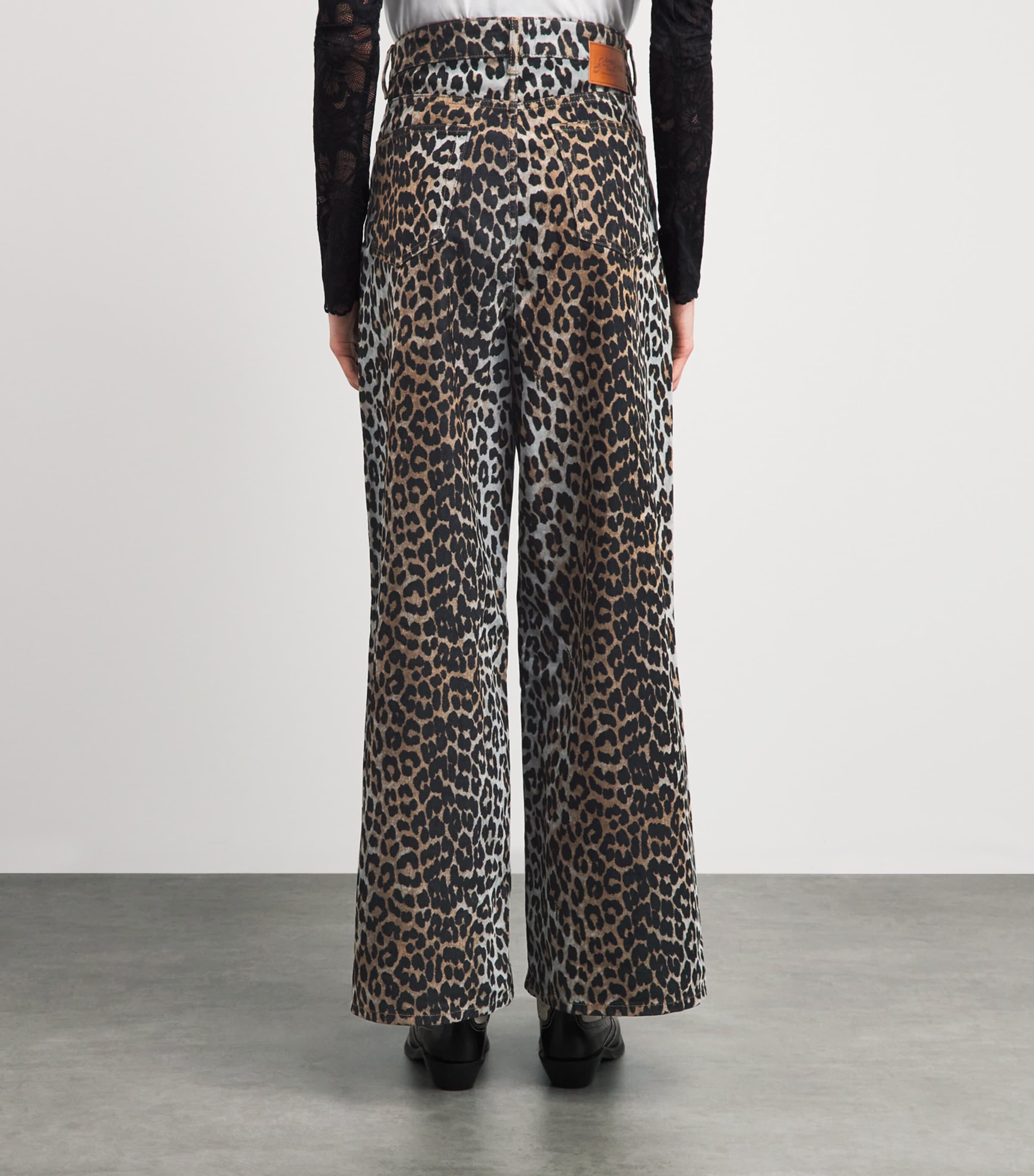 GANNI Womens Leopard Wide-Leg Jeans Almond Milk Image 5