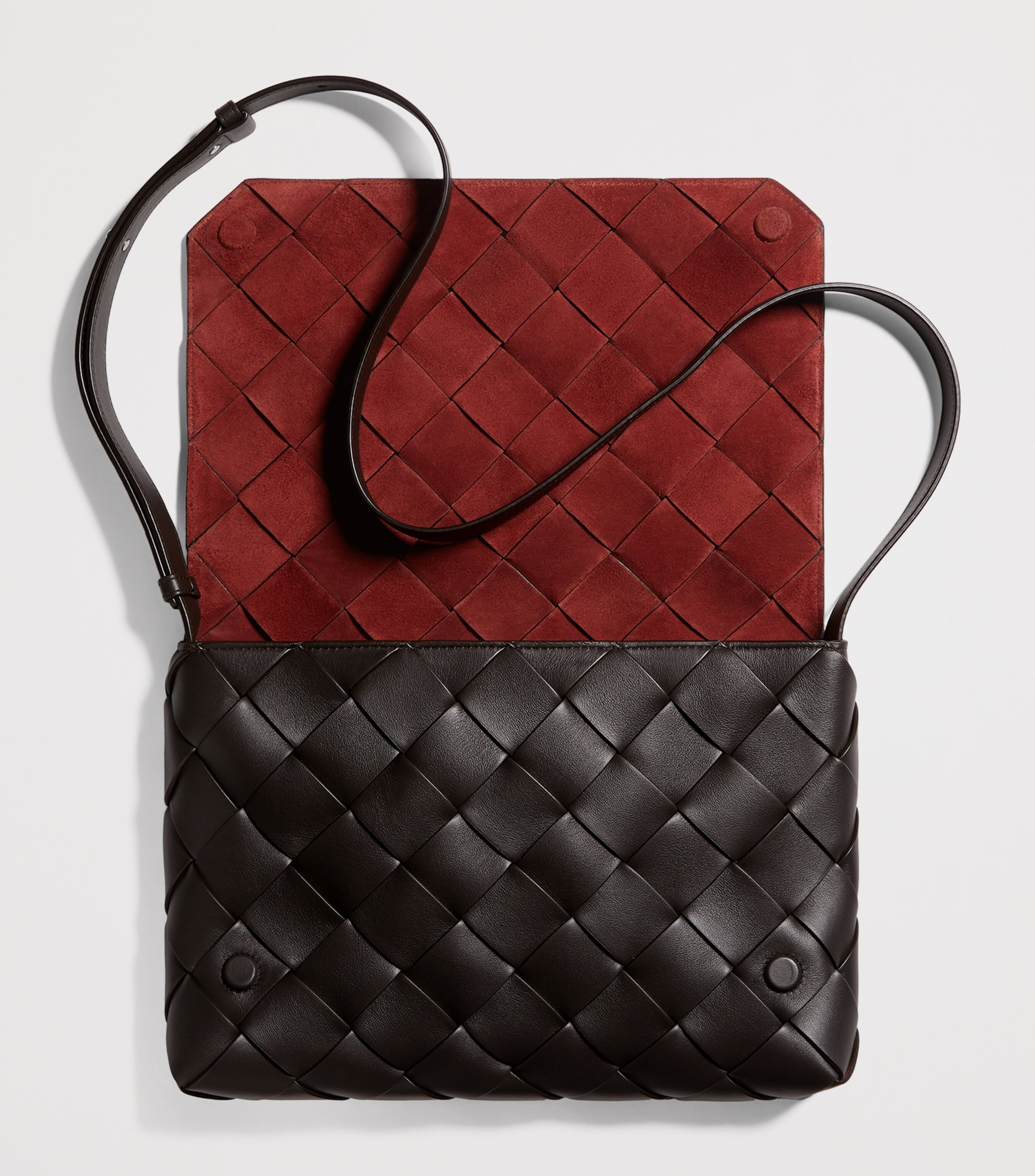 Bottega Veneta Large Leather Intreccio Diago Cross-Body Bag Image 7