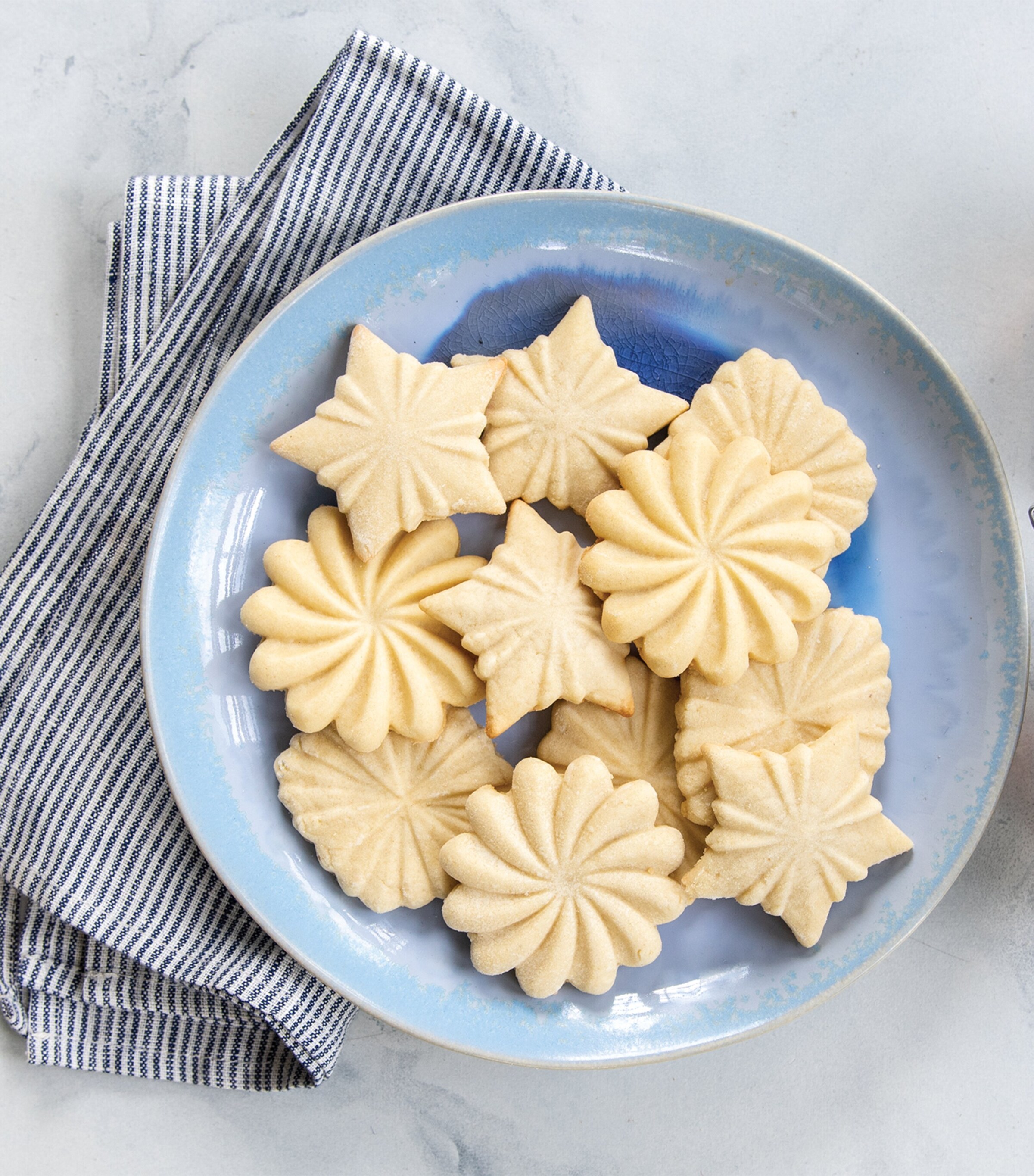 Nordic Ware Pretty Pleated Cookie Stamps Silver Image 4