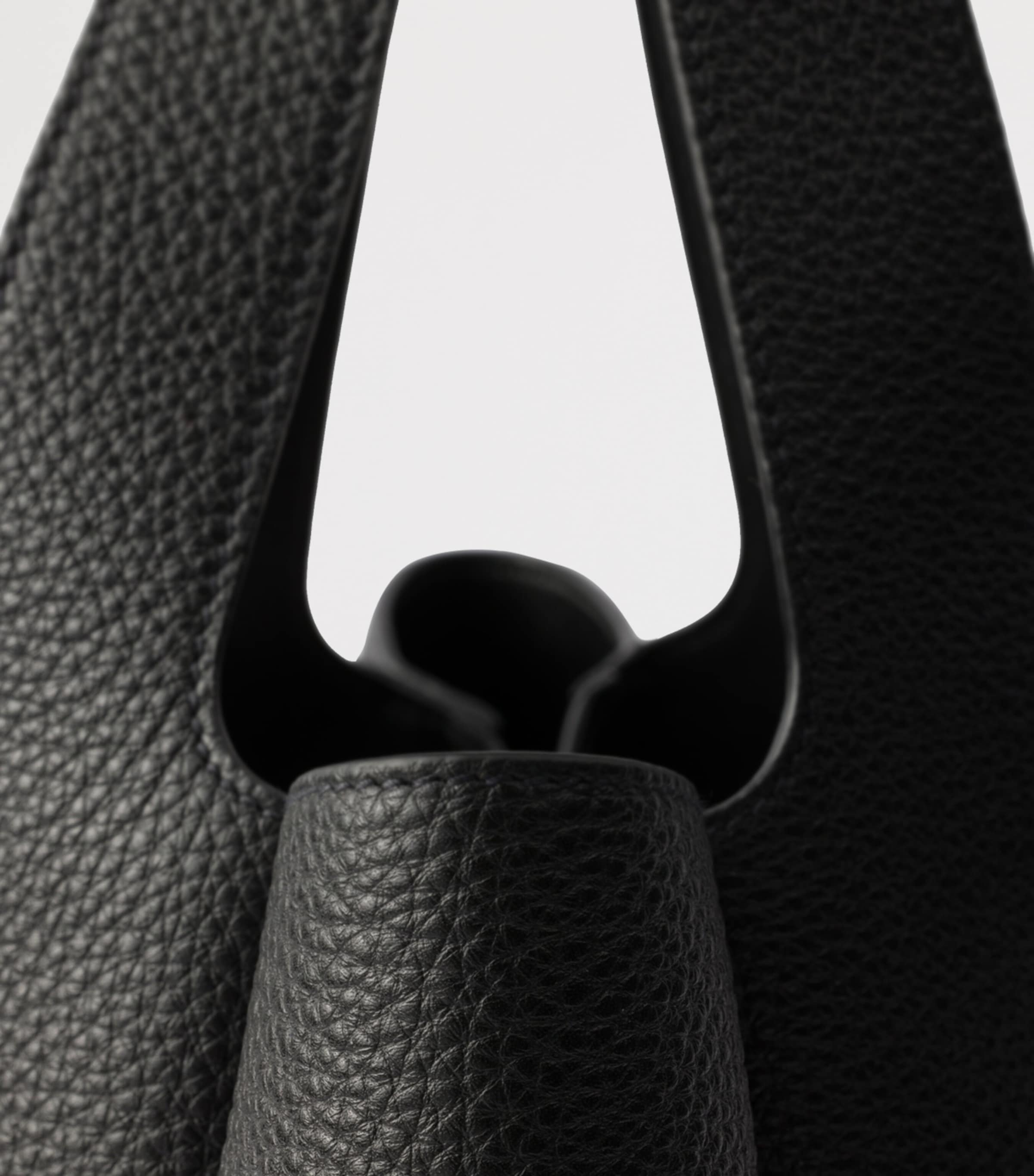 Small Leather Tote Bag F0632 Image 5