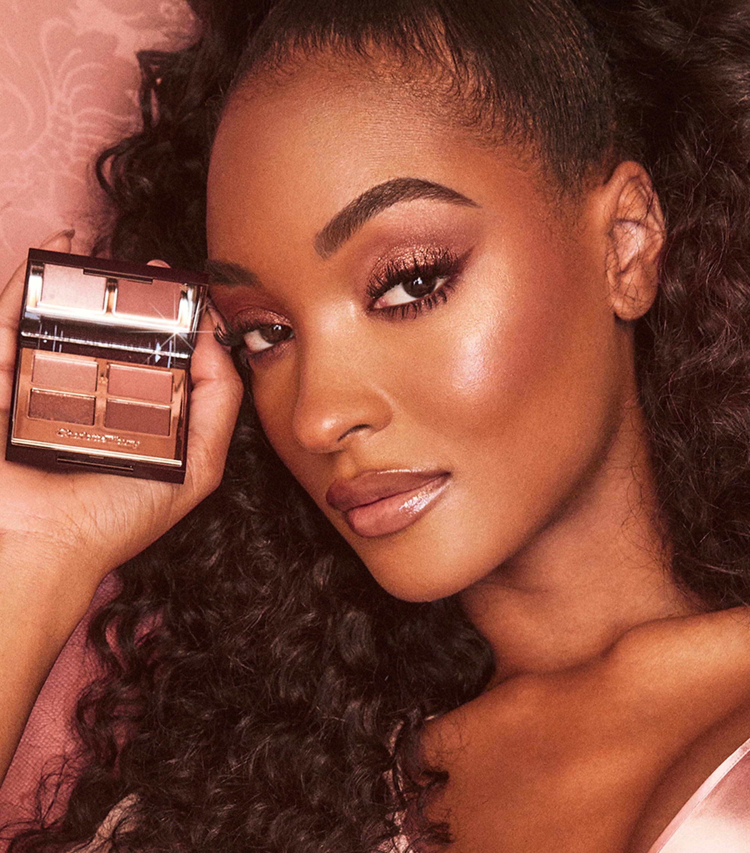 Charlotte Tilbury Pillow Talk Luxury Eyeshadow Palette Pillow Talk Dreams Image 2
